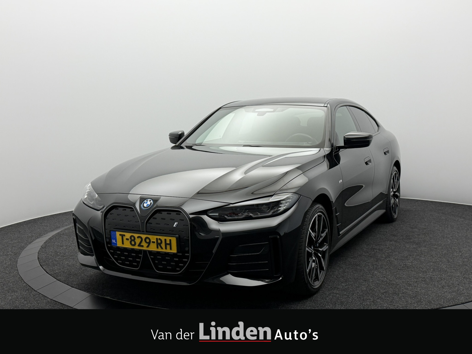 BMW I4 Edrive40 eDrive40 High Executive 84 kWh M-Sport SOH 96,8% | Trekhaak | Live Cockpit Professional | 360° Camera | Head-Up Display | Leer 2023 - voorkant