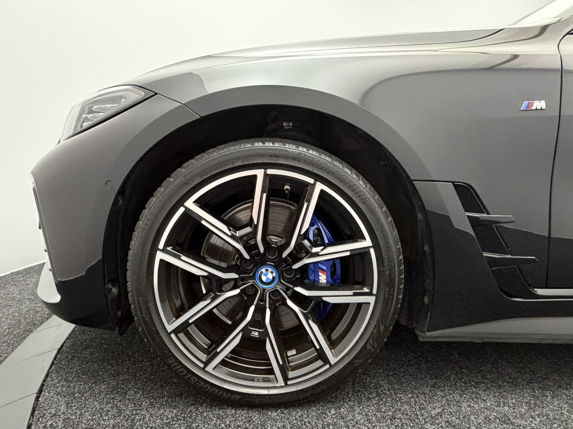 Foto van BMW I4 Edrive40