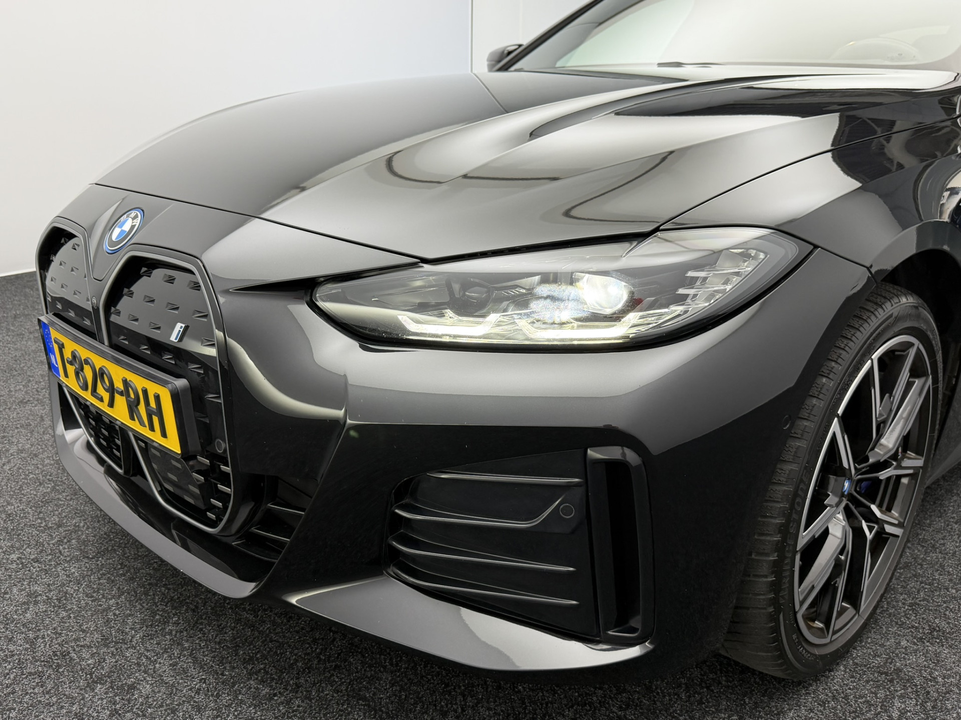 Foto van BMW I4 Edrive40