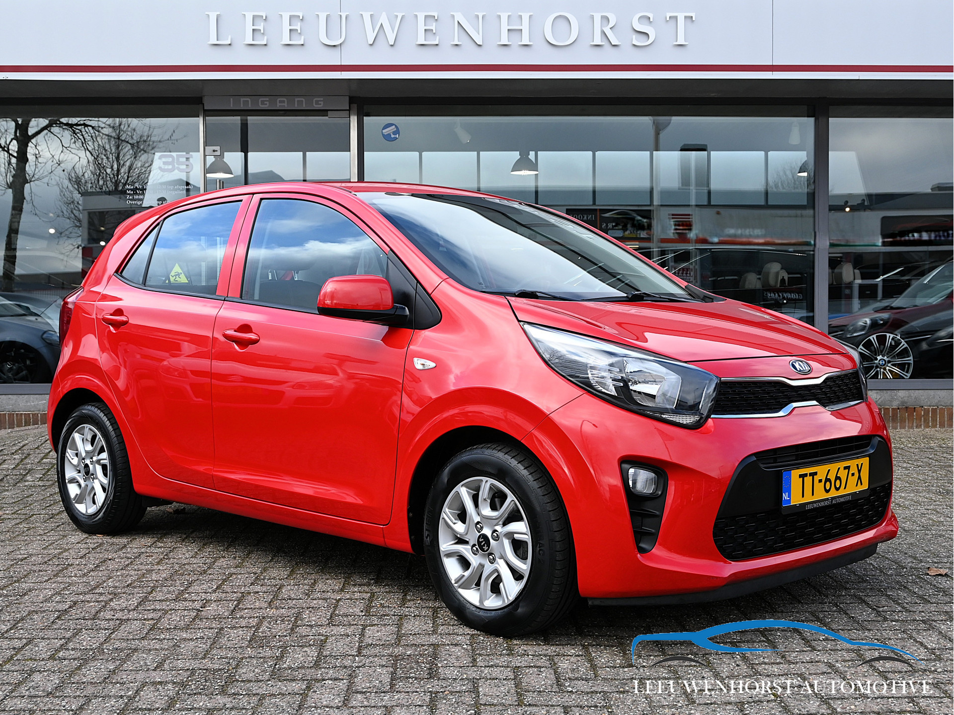 Kia Picanto 1.0 CVVT Comfort Plus Line Navigator, 2019 - voorkant