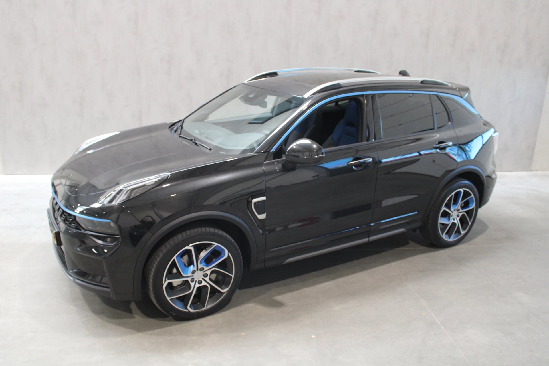 Foto van Lynk&co LYNK & Co 01