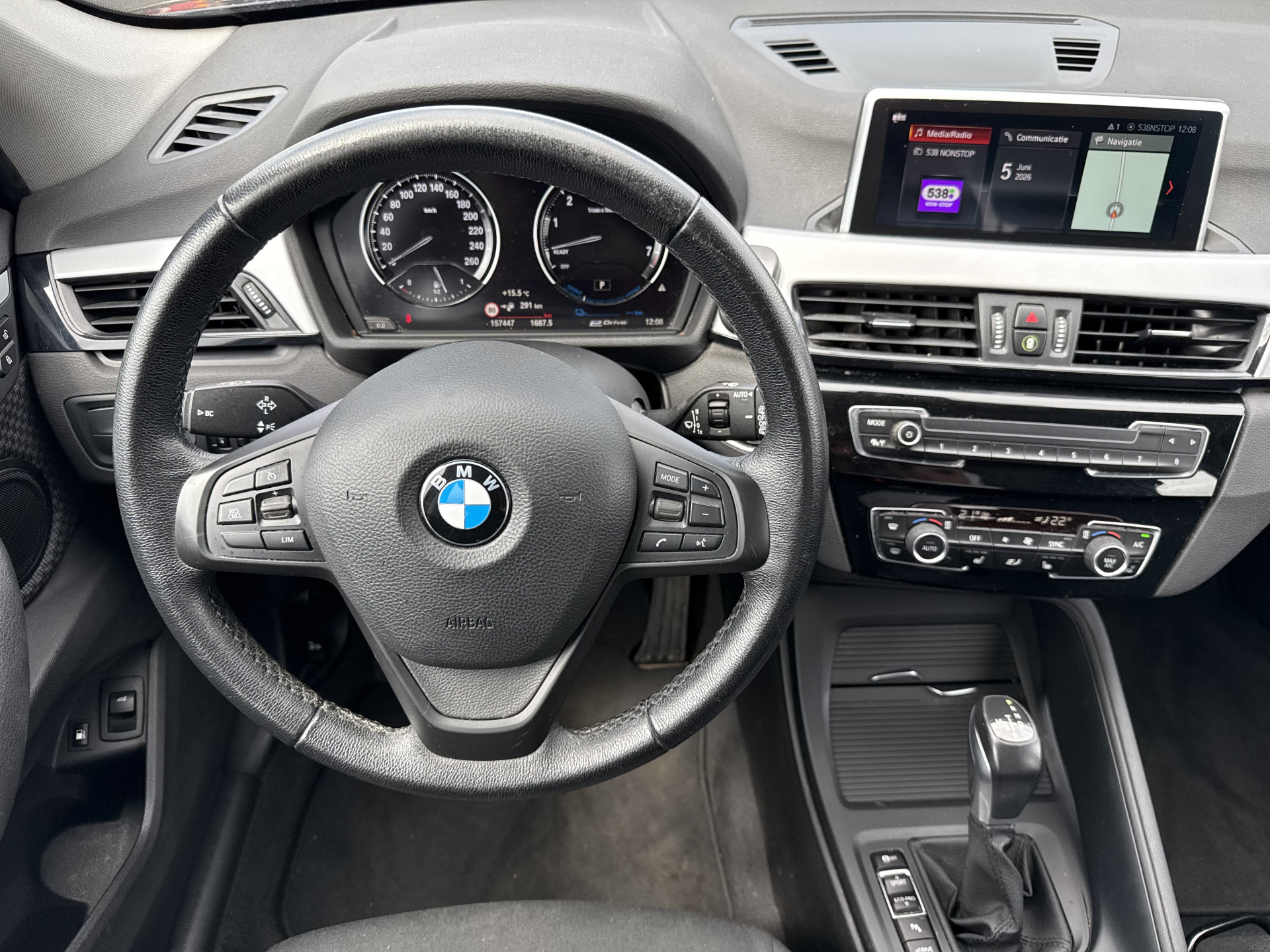 Foto van BMW X1 Xdrive25e
