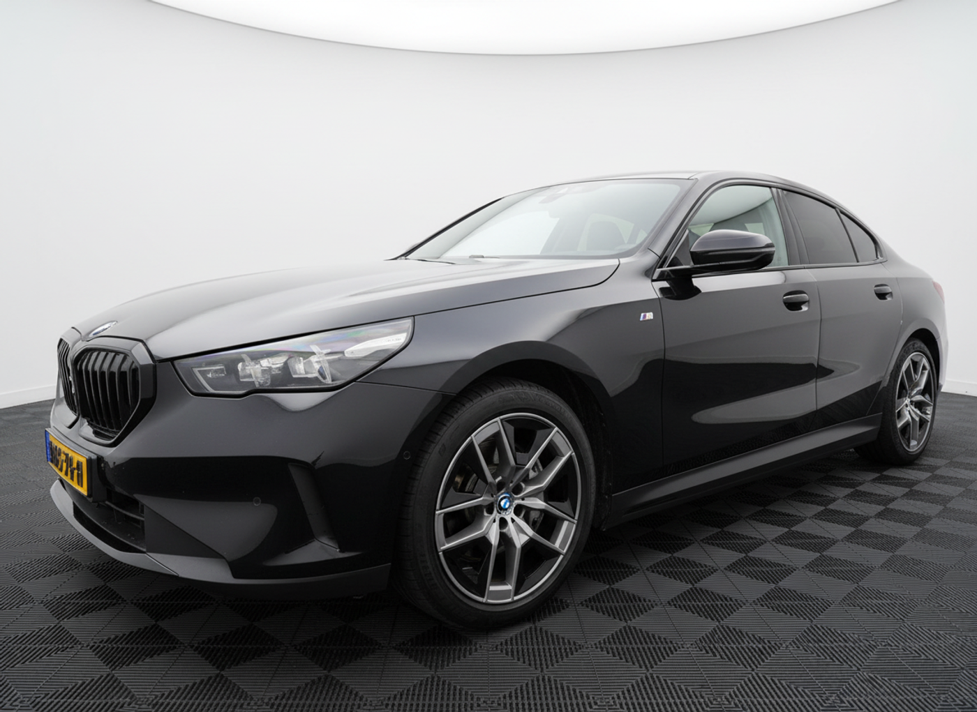 Foto van BMW I5 Edrive40