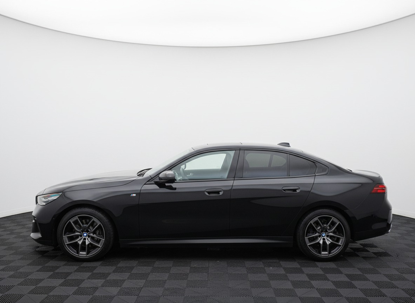 Foto van BMW I5 Edrive40