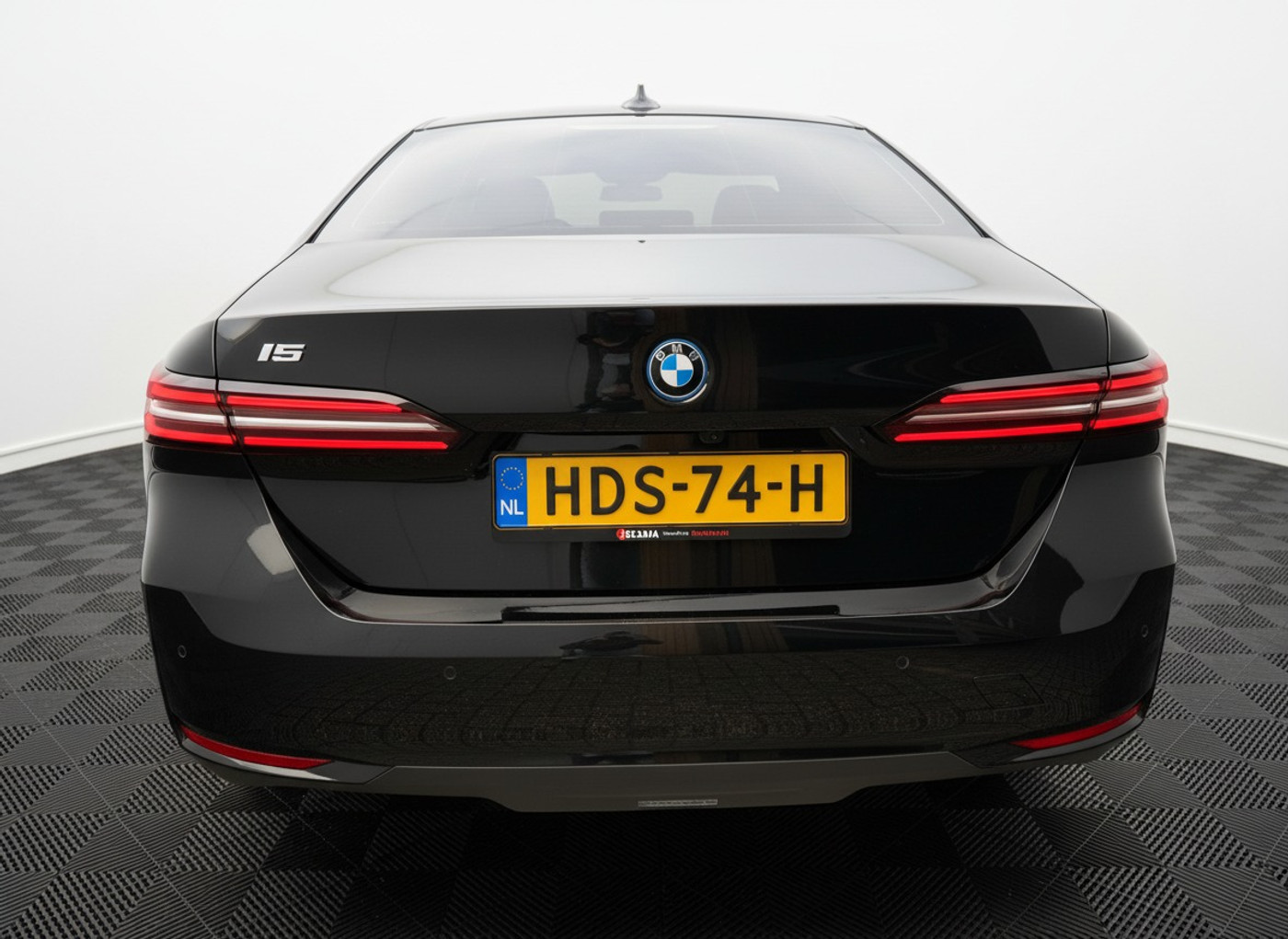 Foto van BMW I5 Edrive40