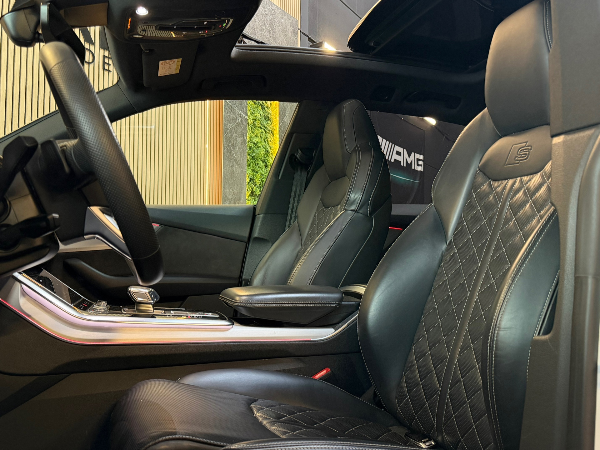 Foto van Audi Q8 55 TFSI E
