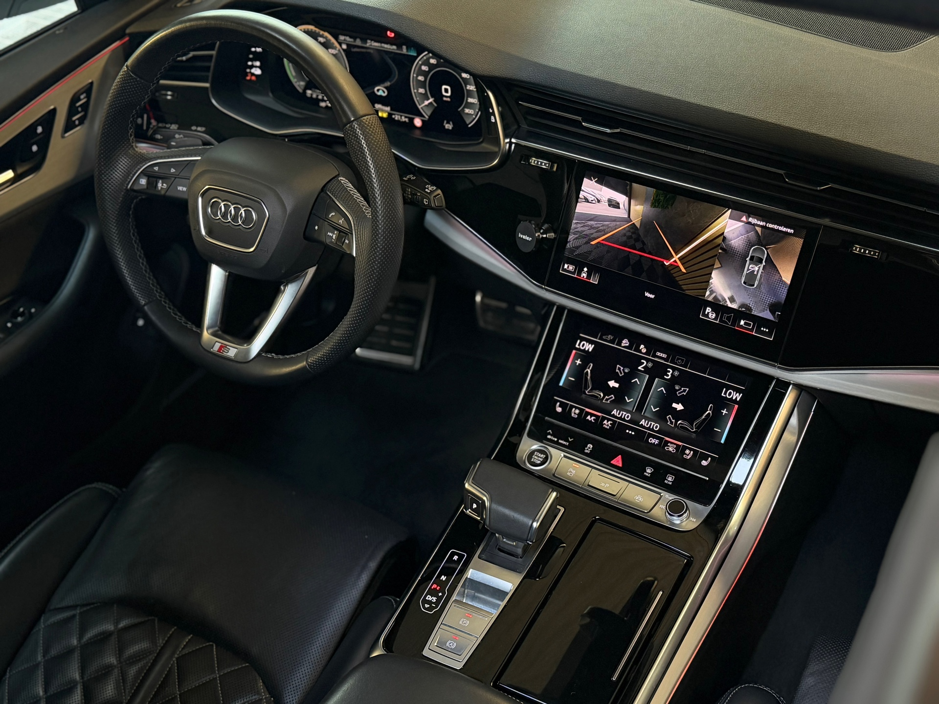Foto van Audi Q8 55 TFSI E