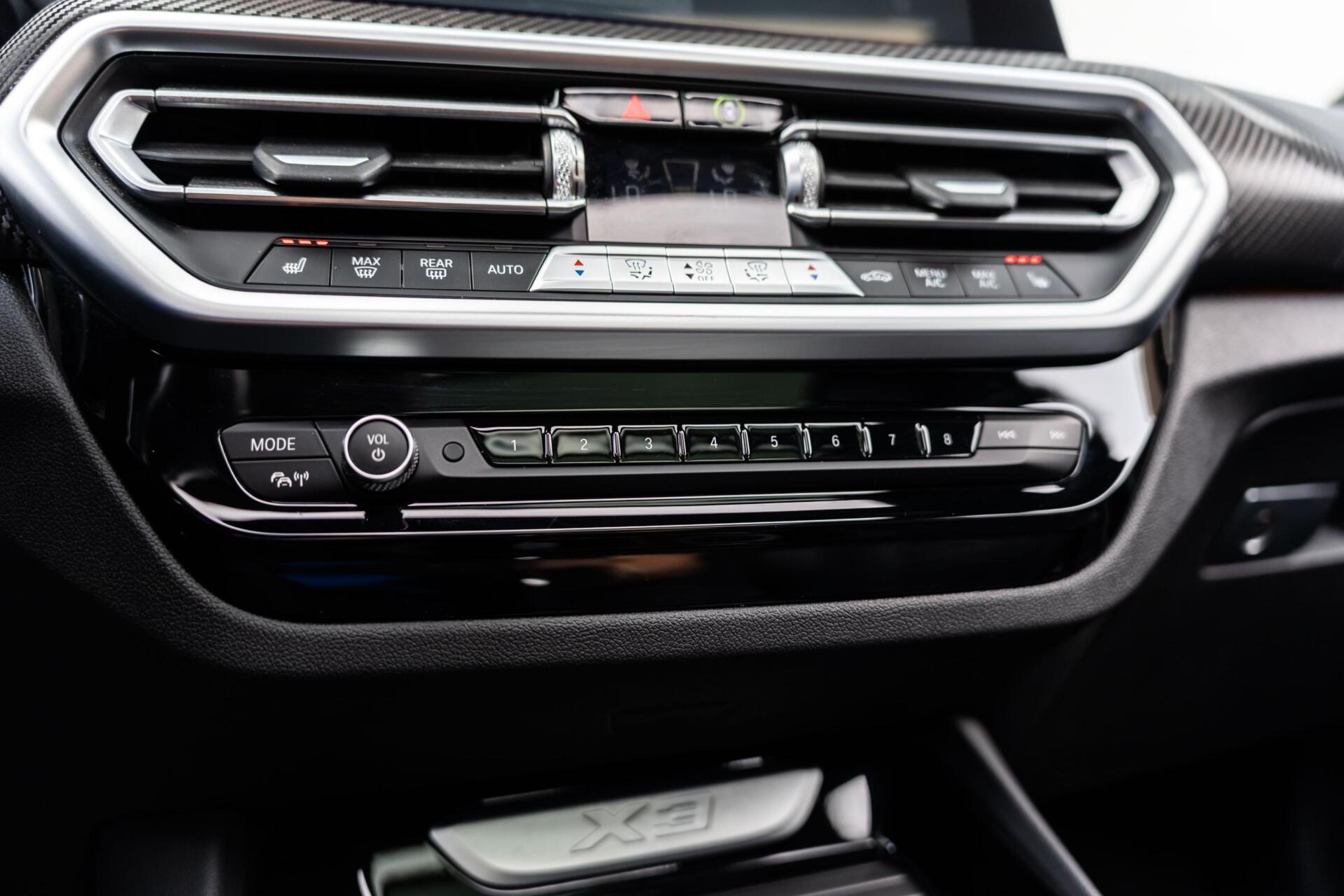 Foto van BMW X3 Xdrive30e