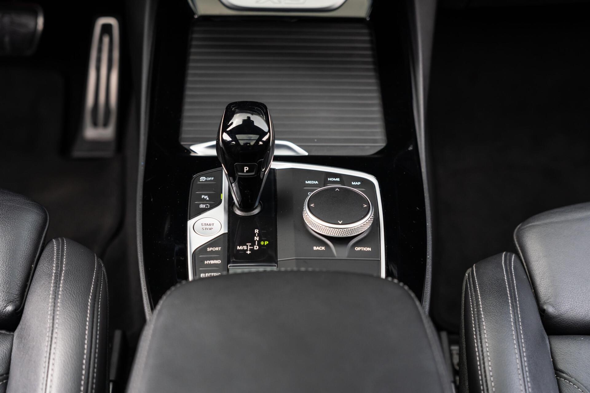 Foto van BMW X3 Xdrive30e