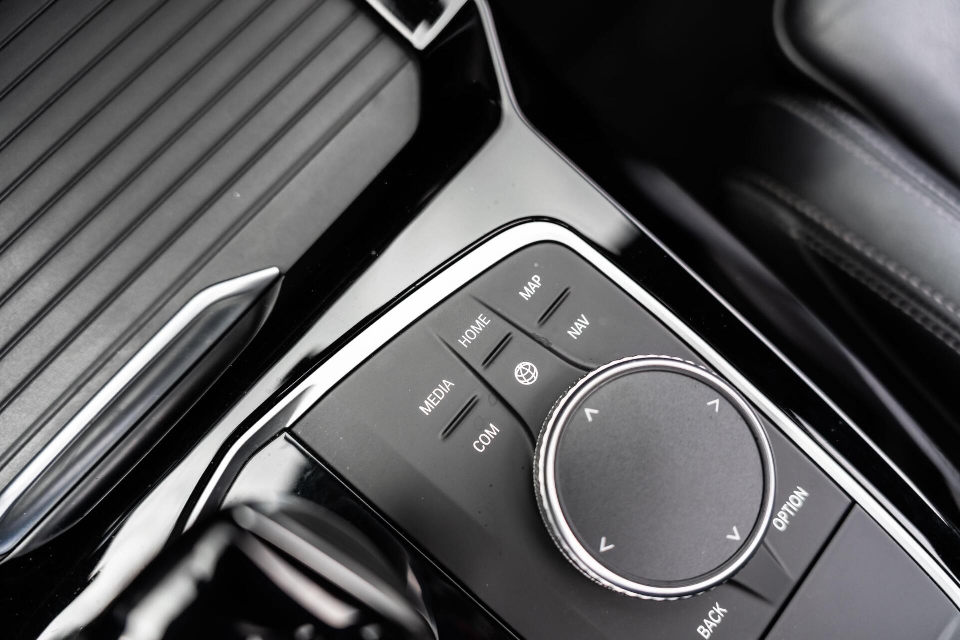 Foto van BMW X3 Xdrive30e
