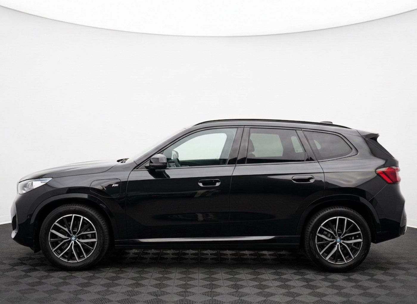 Foto van BMW X1 Xdrive25e