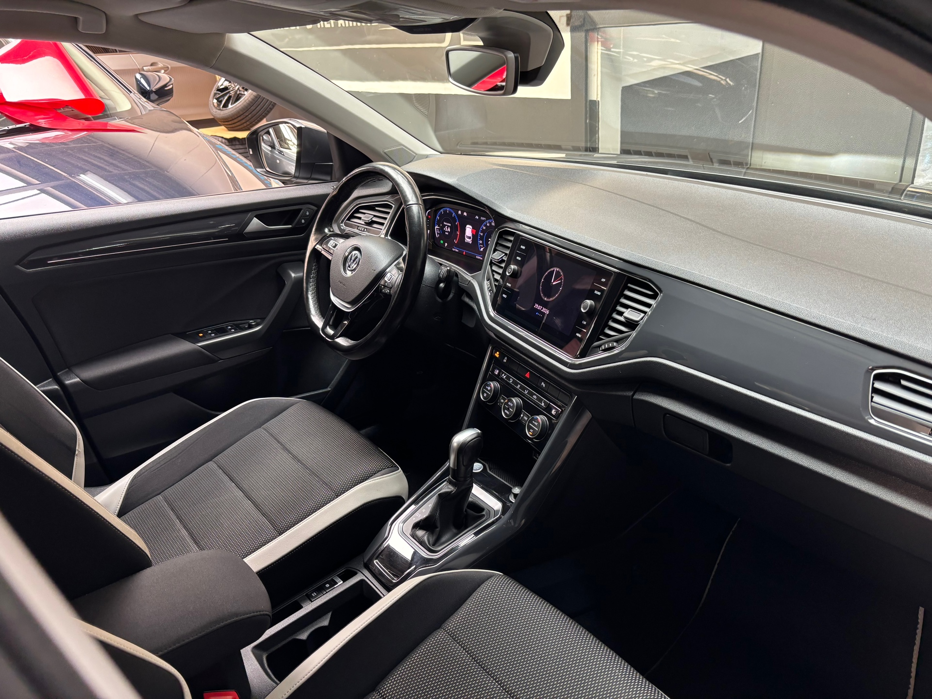 Foto van Volkswagen T-roc