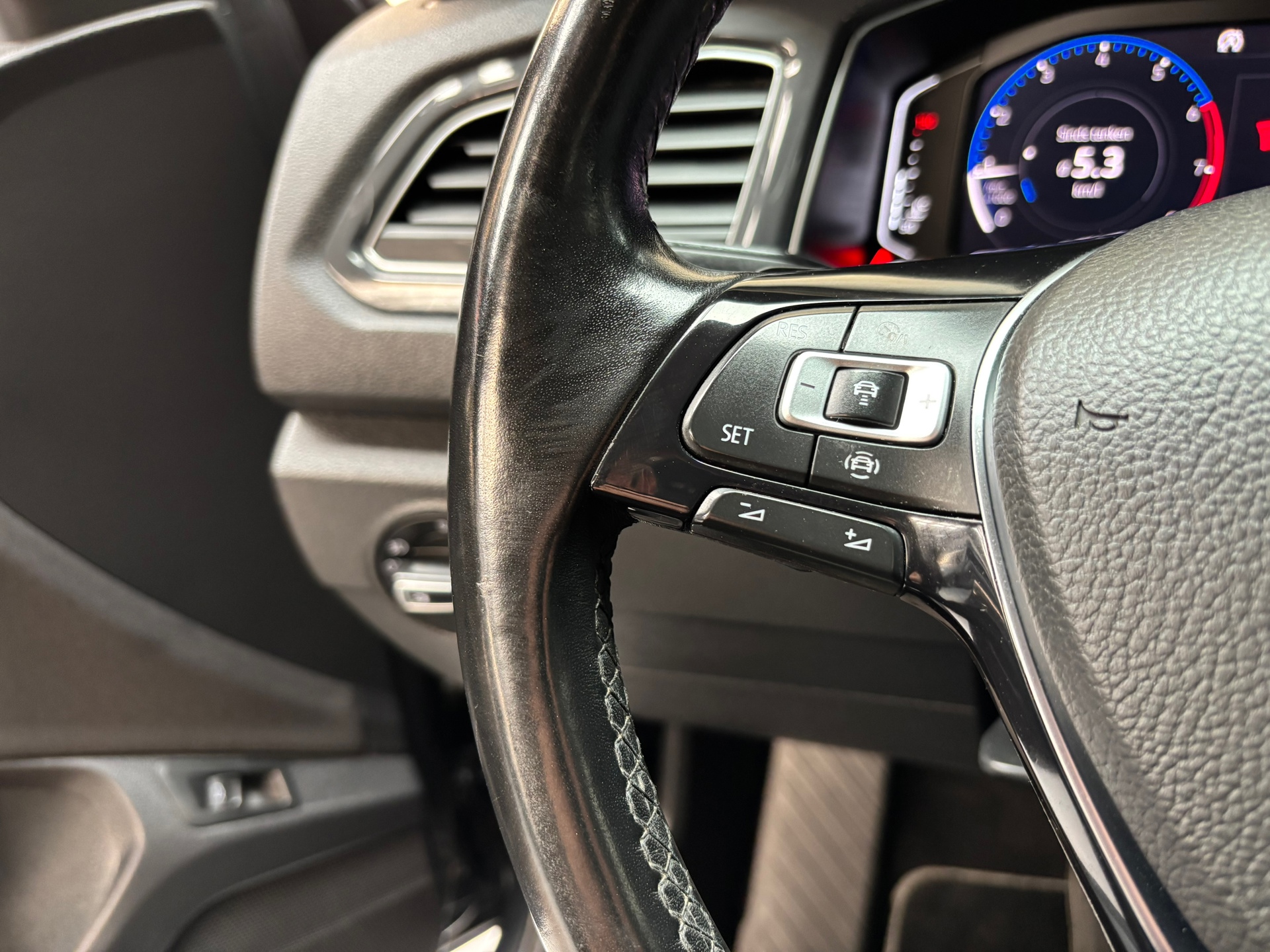 Foto van Volkswagen T-roc