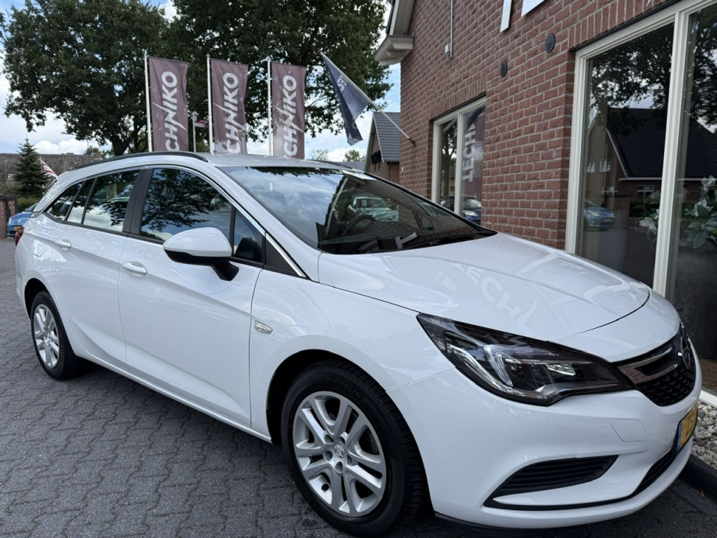 Foto van Opel Astra Sports Tourer
