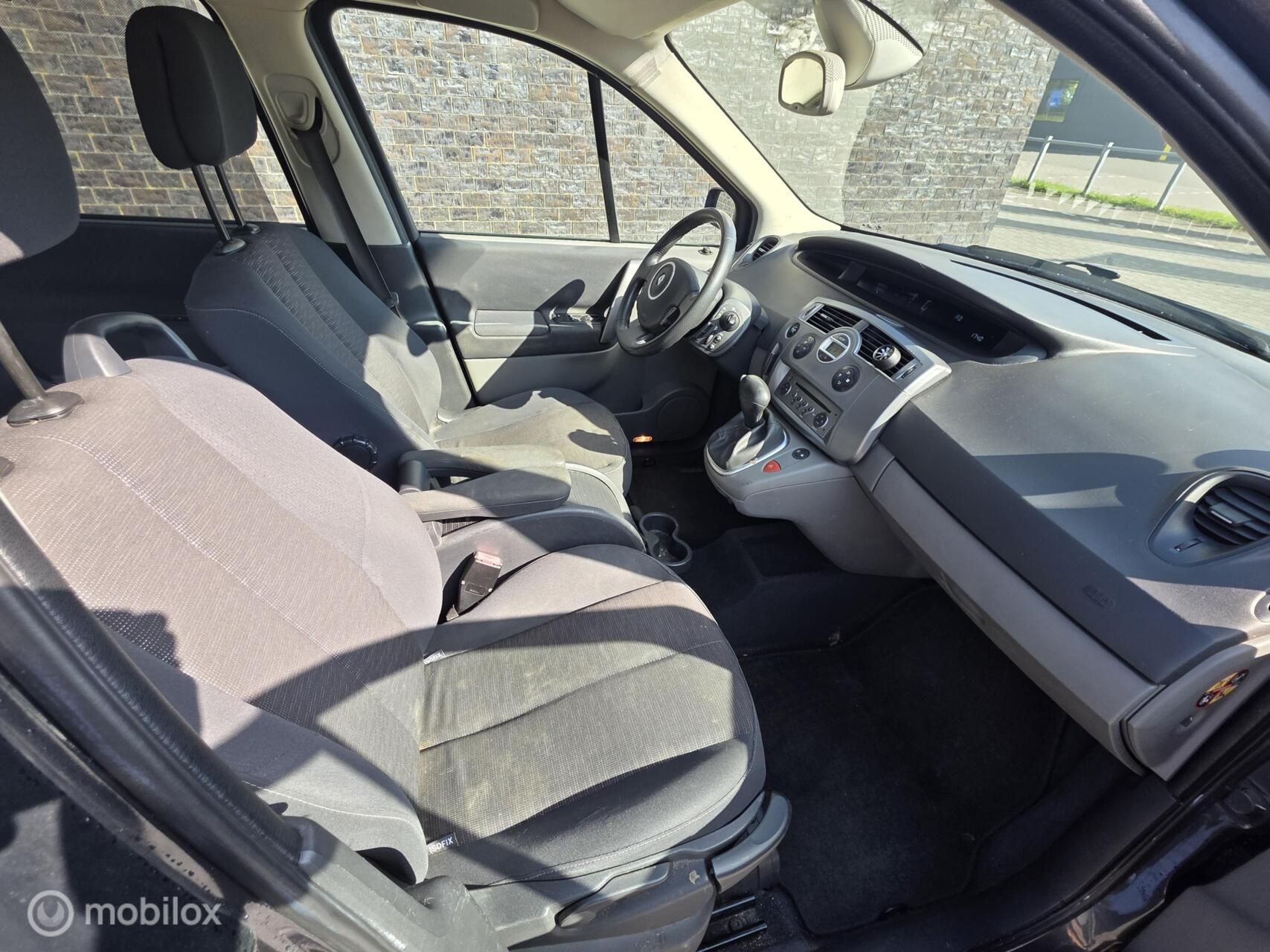 Foto van Renault Megane Scenic