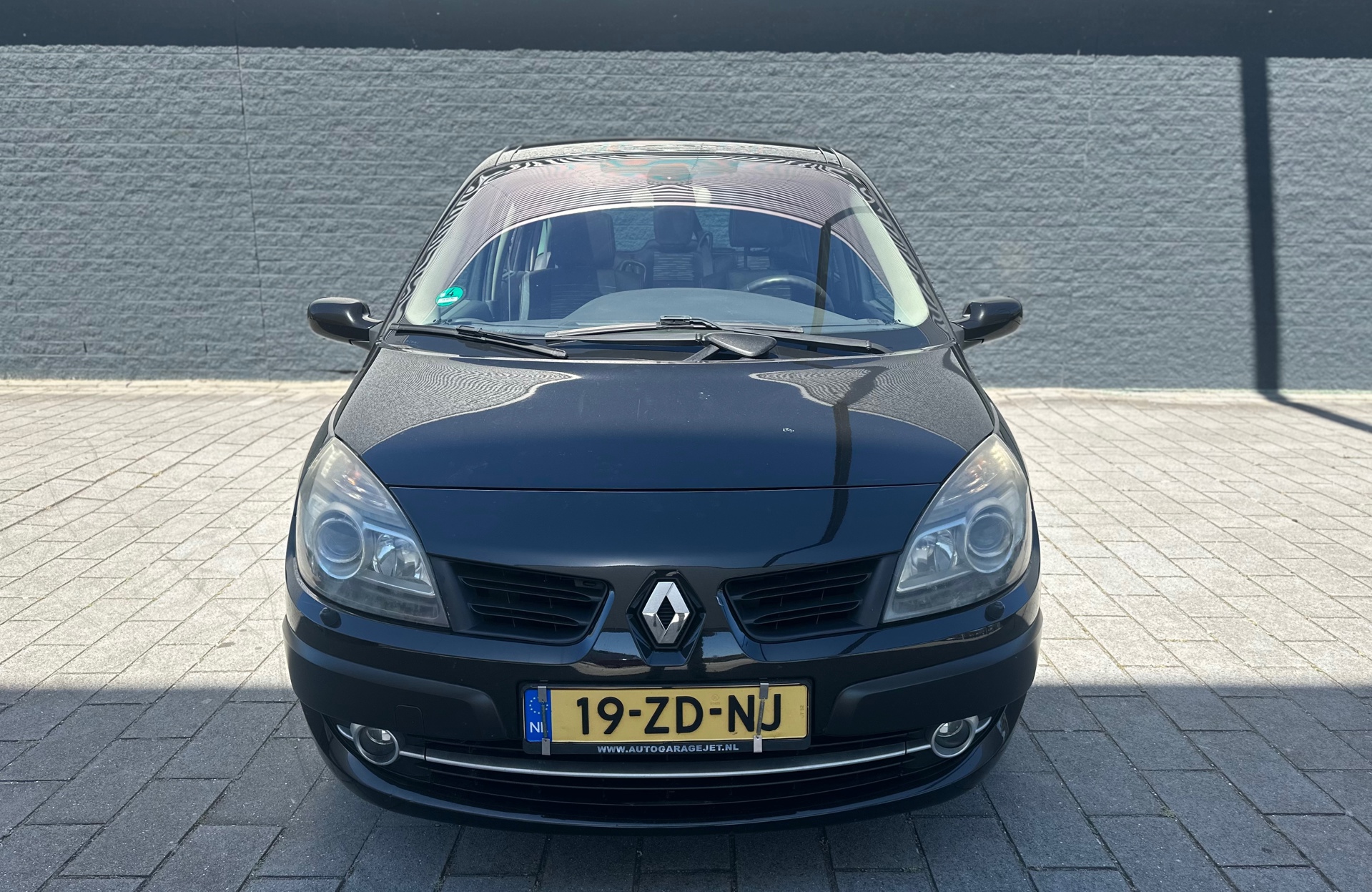 Renault Megane Scenic 2.0-16V T Tech Line 2008 - voorkant