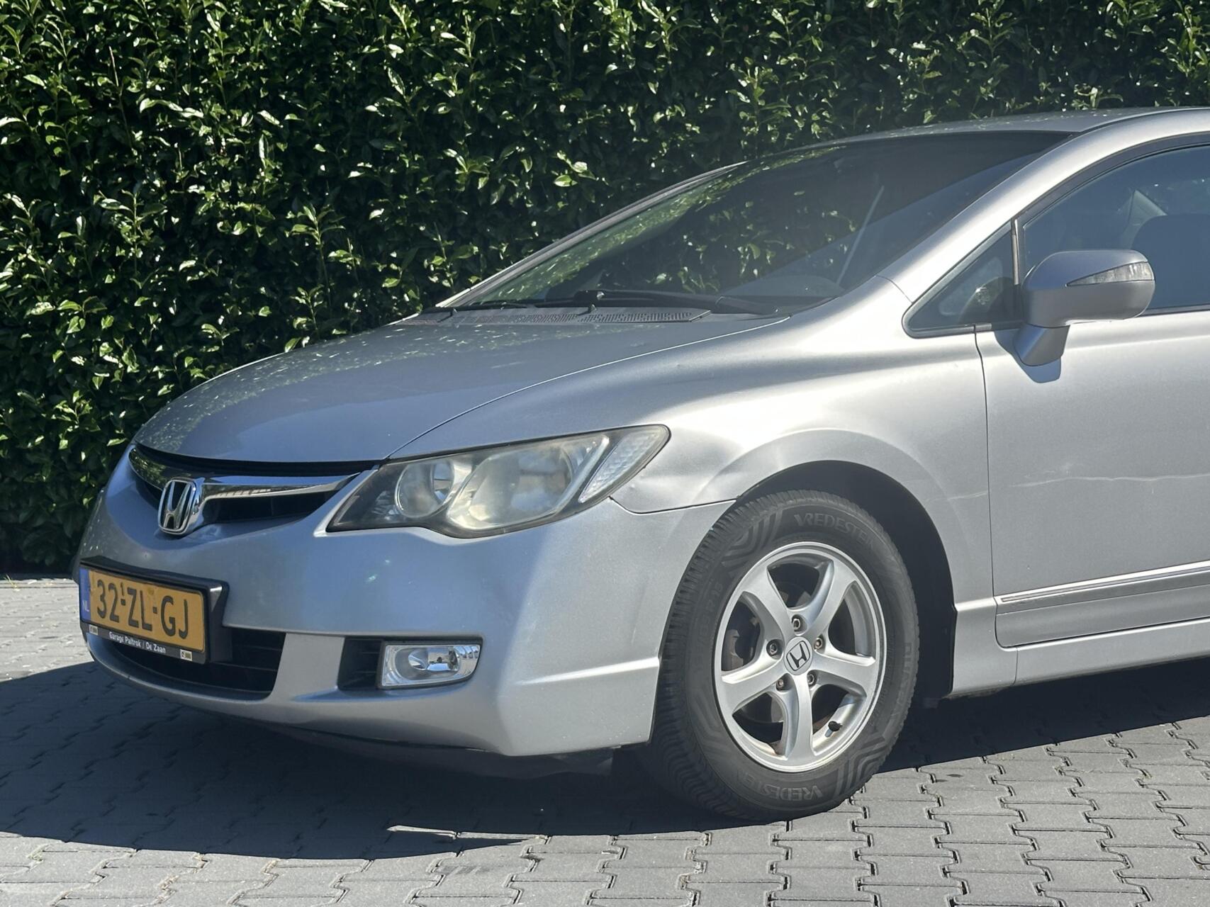 Foto van Honda Civic 4dr Hybrid