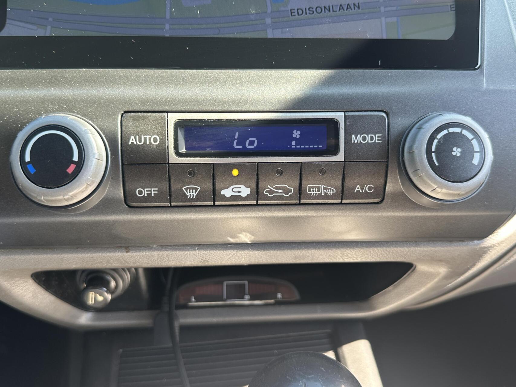 Foto van Honda Civic 4dr Hybrid