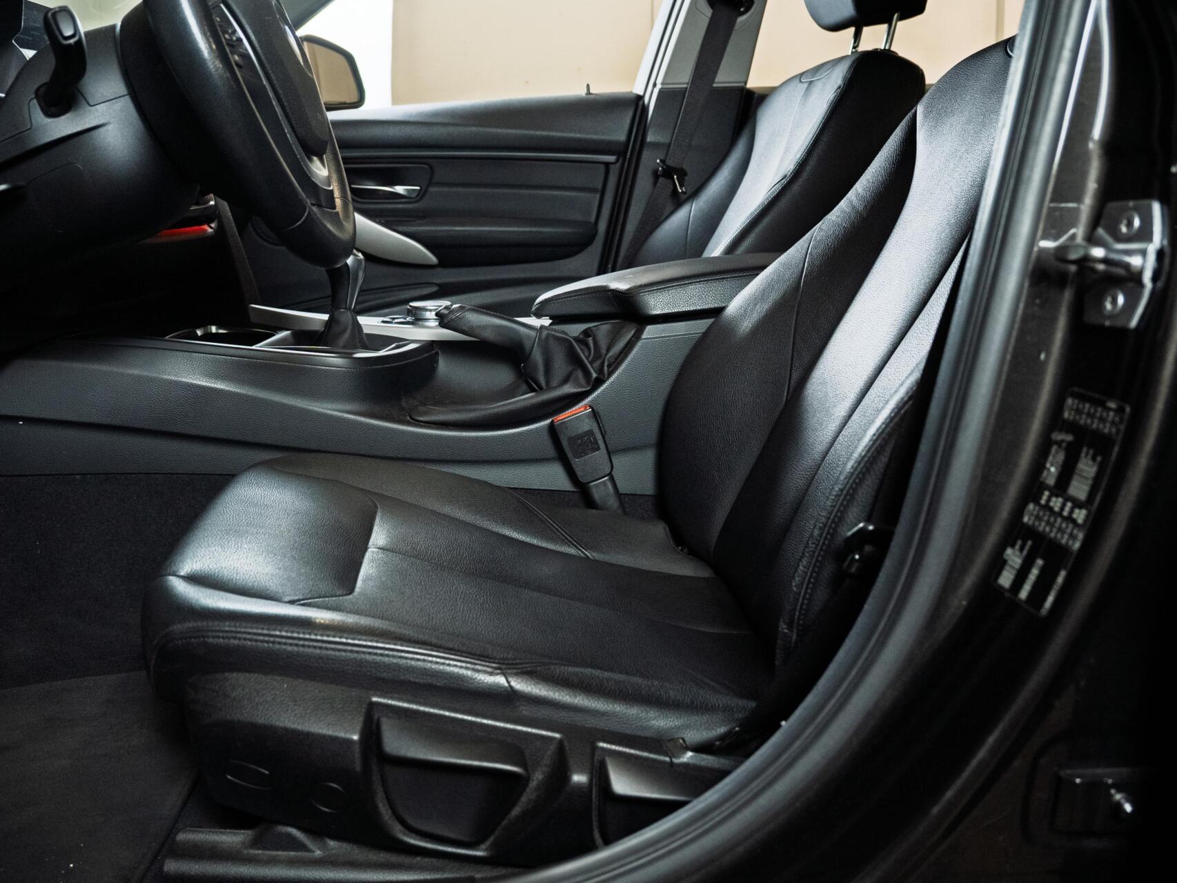 Foto van BMW 320i