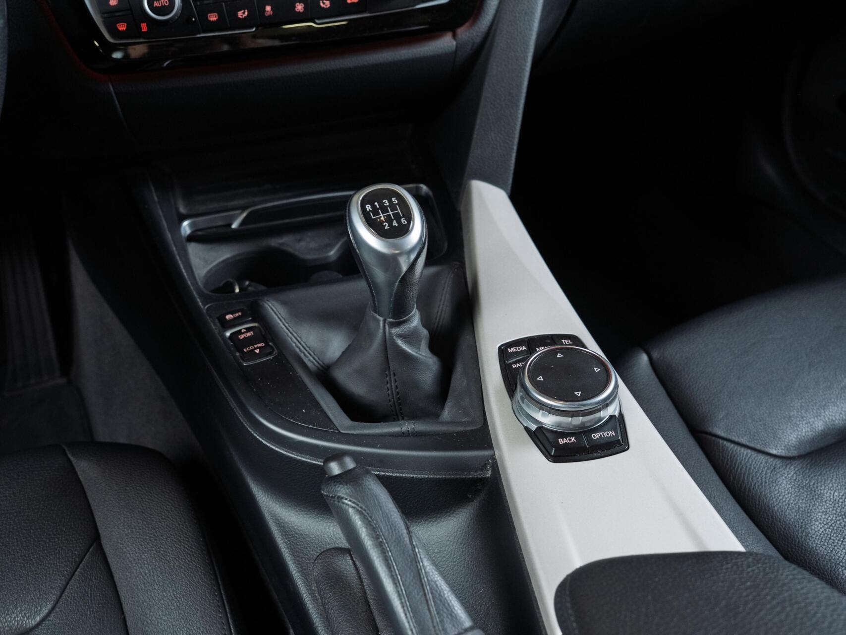Foto van BMW 320i