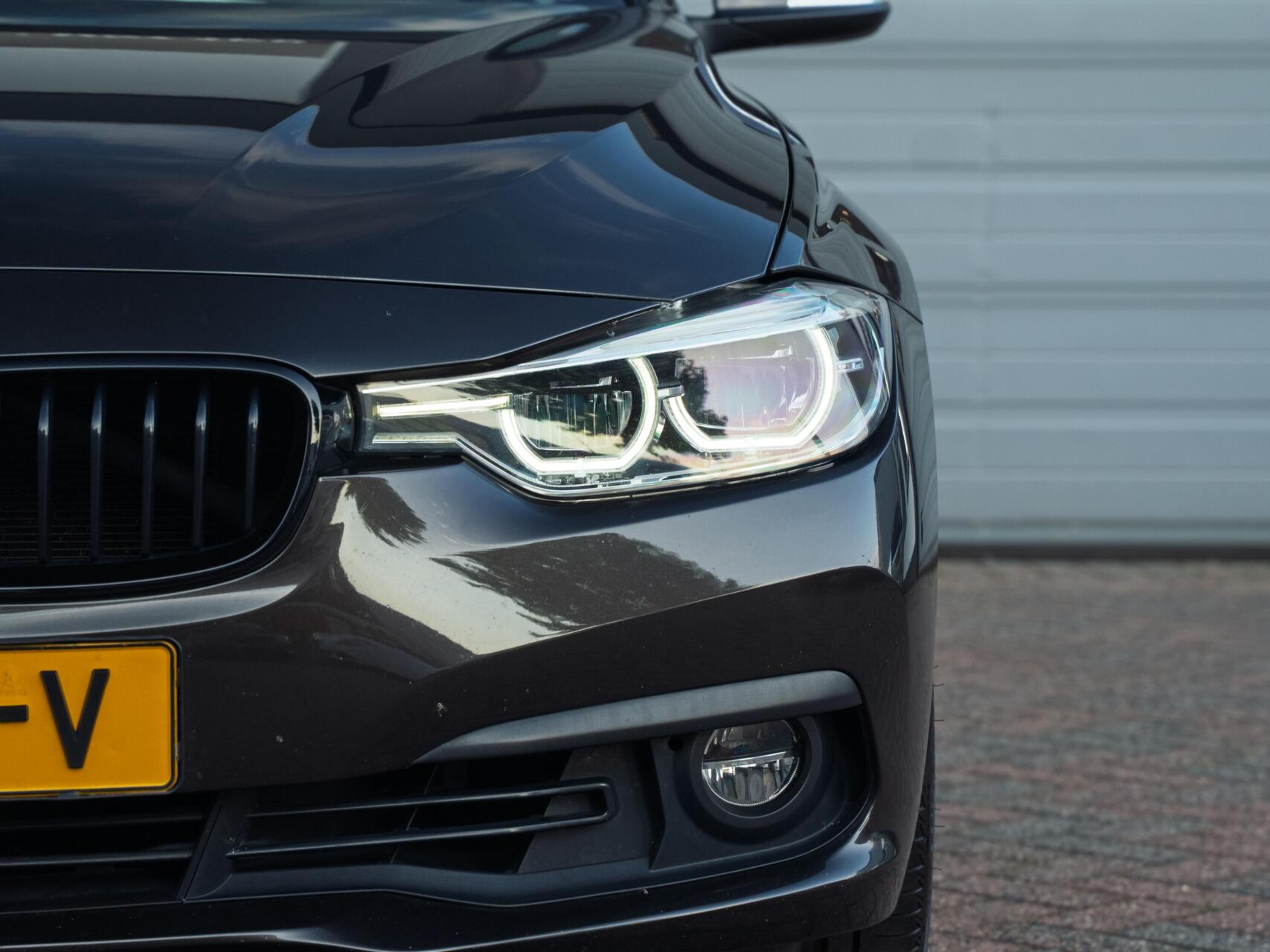 Foto van BMW 320i