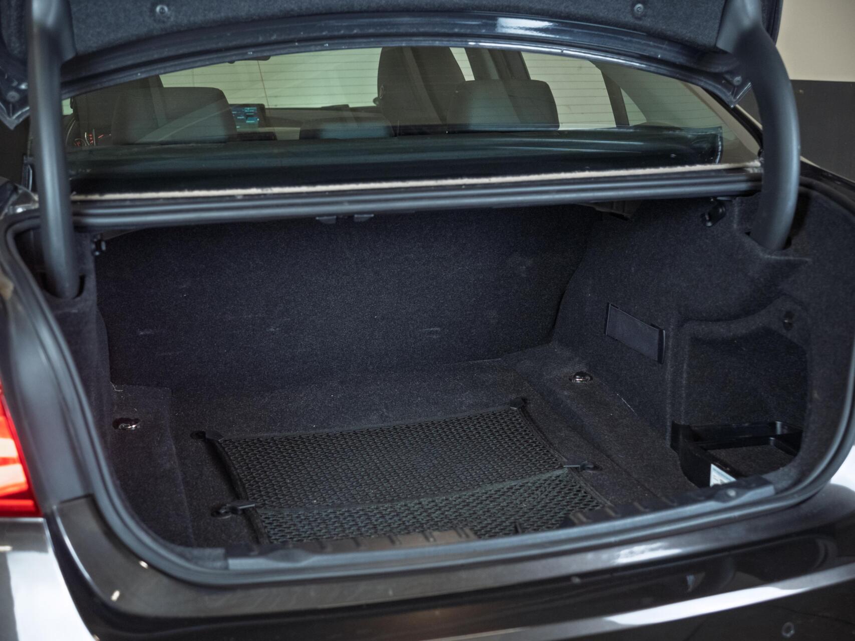 Foto van BMW 320i