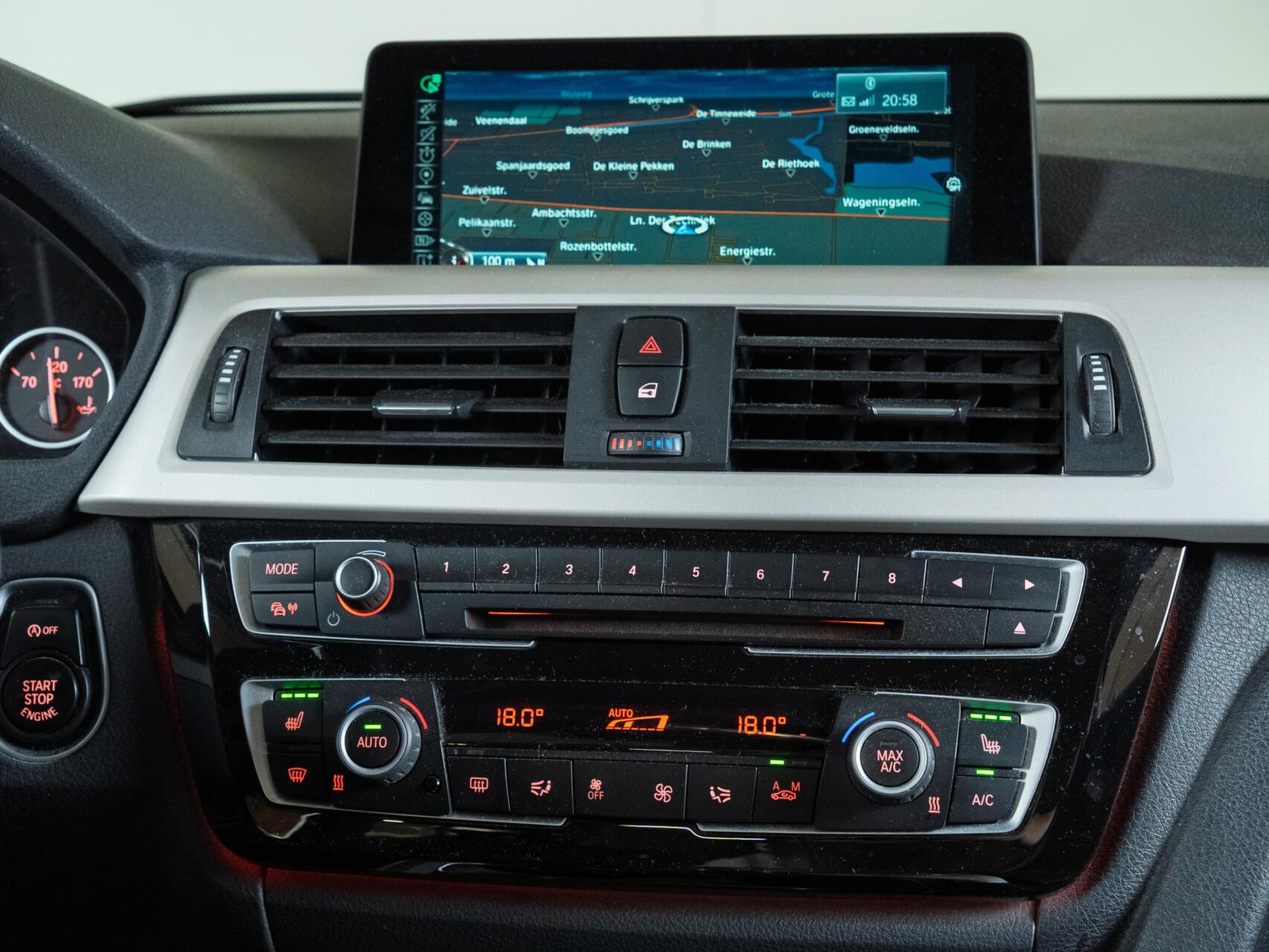 Foto van BMW 320i