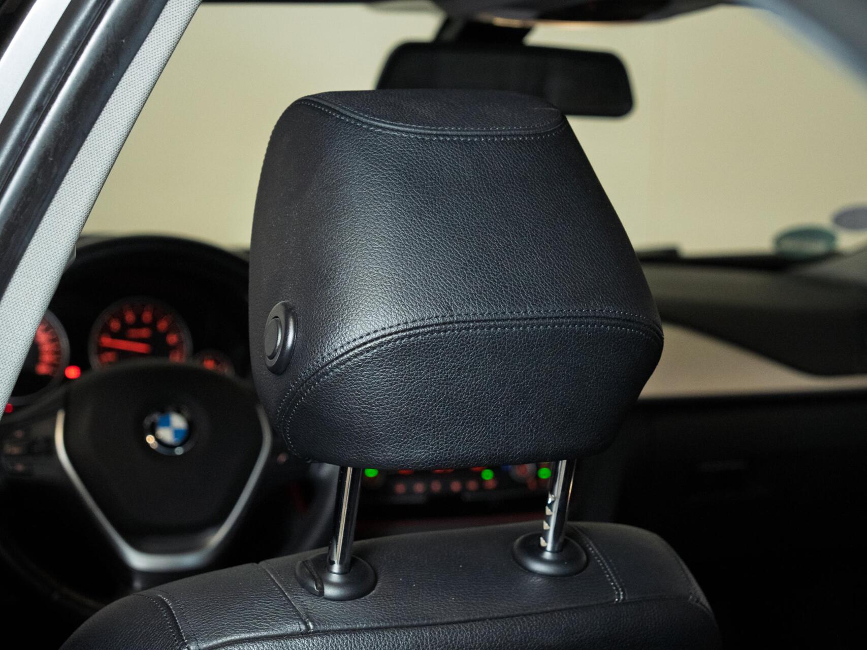 Foto van BMW 320i