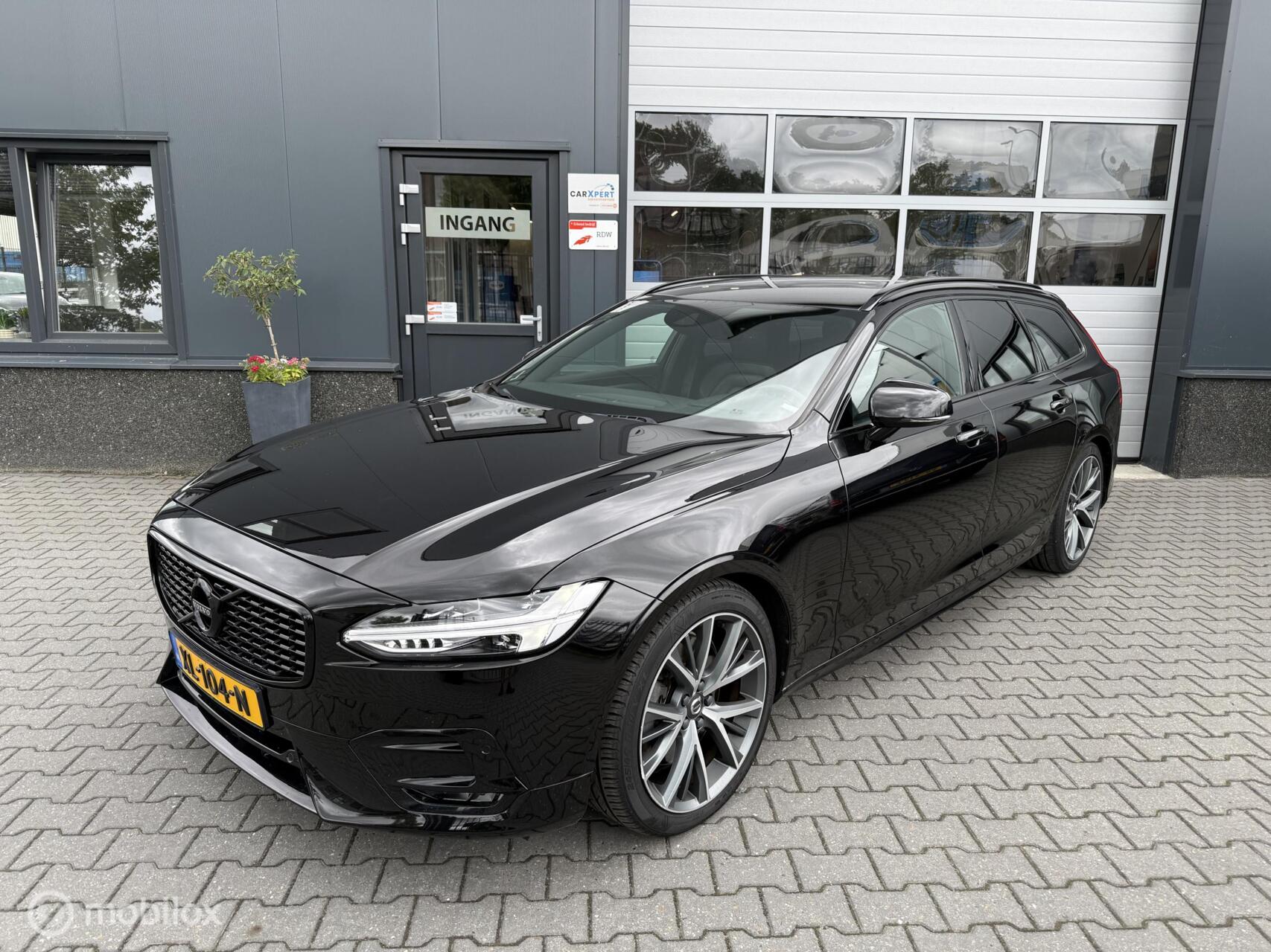 Volvo V90 2.0 T4 R-Design / Polestar / ACC / CarPlay 2019 - voorkant