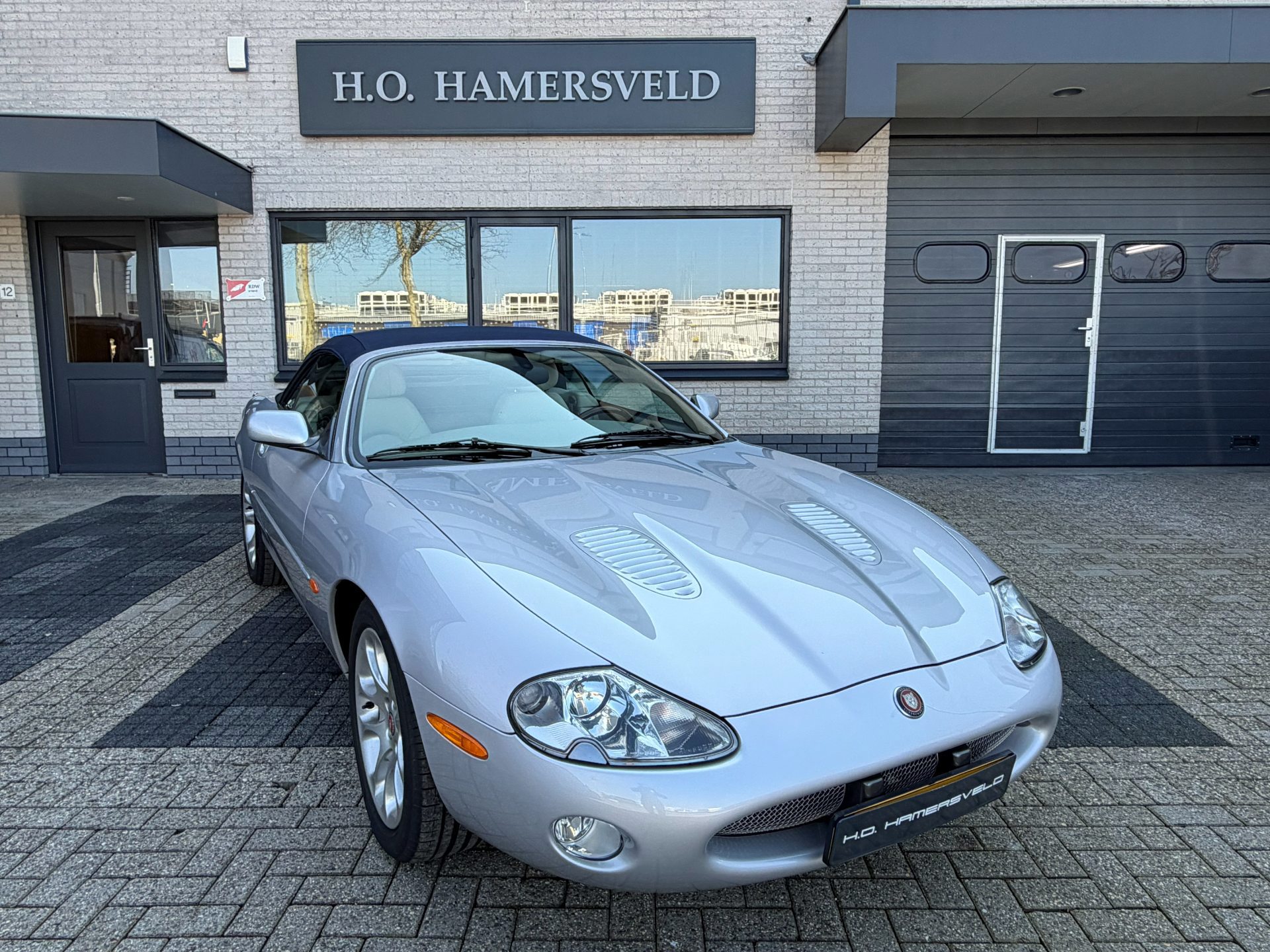 Foto van Jaguar Jaguar XKR