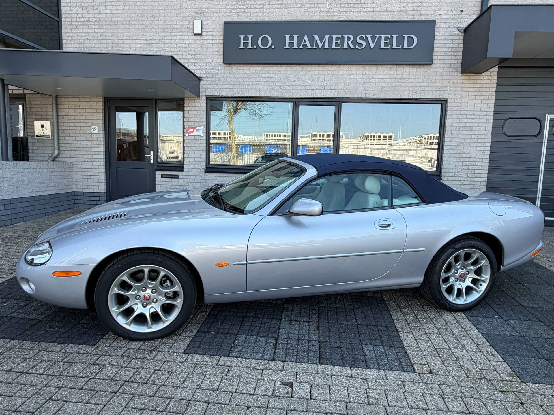 Foto van Jaguar Jaguar XKR
