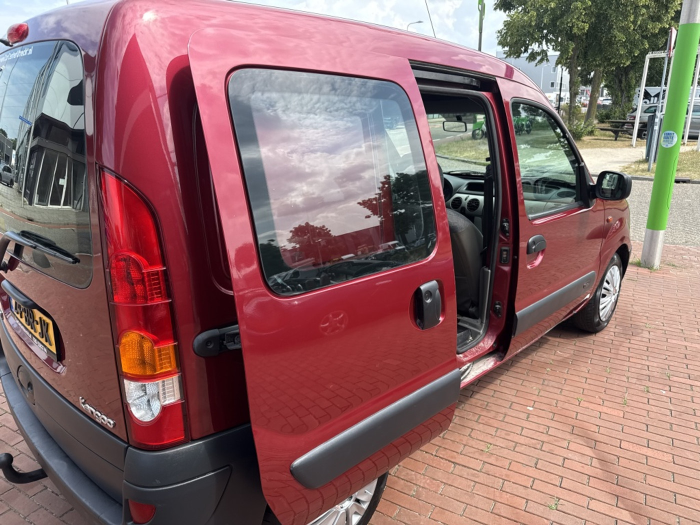 Foto van Renault Kangoo 1.6 16v Aut