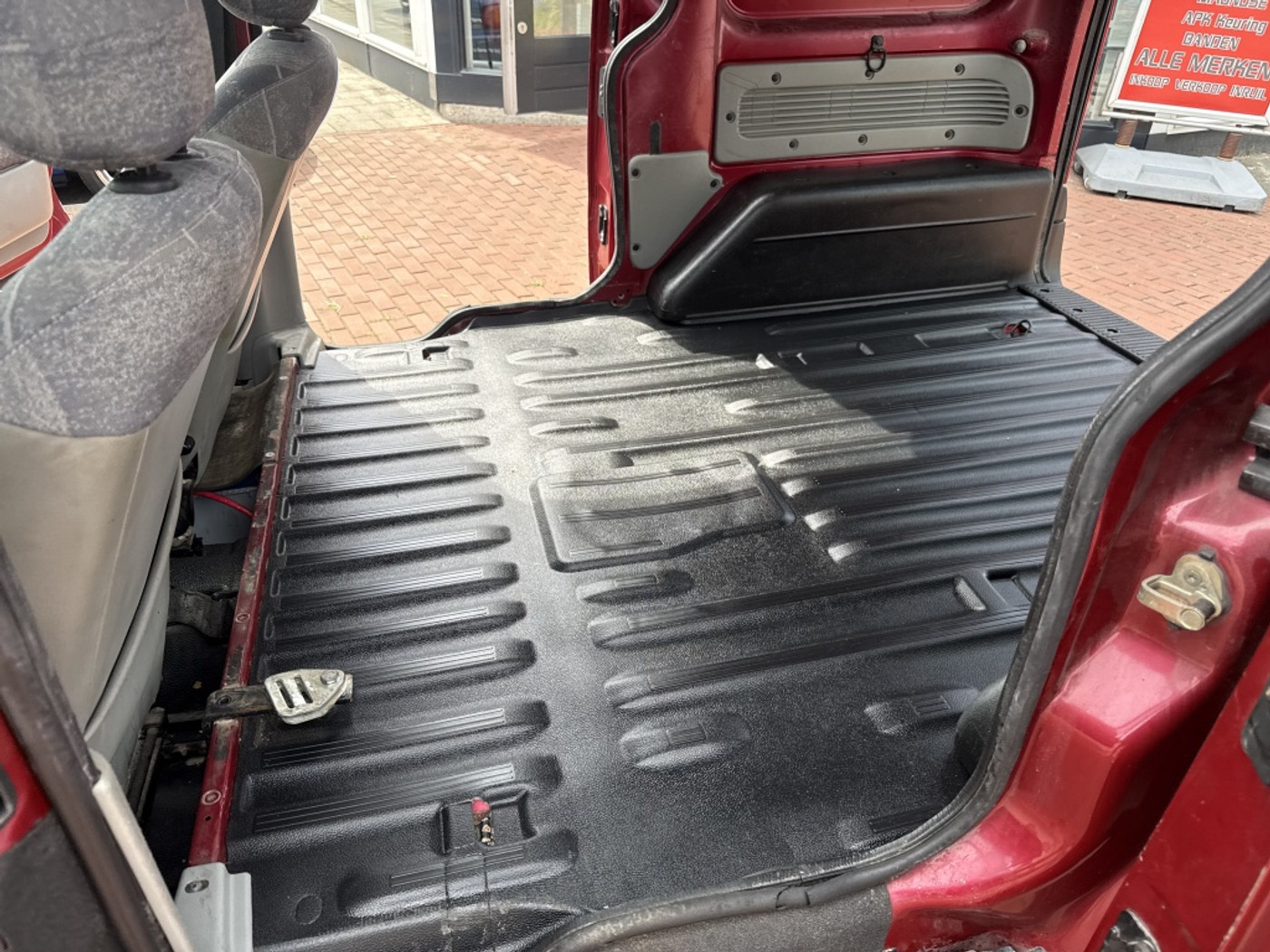 Foto van Renault Kangoo 1.6 16v Aut