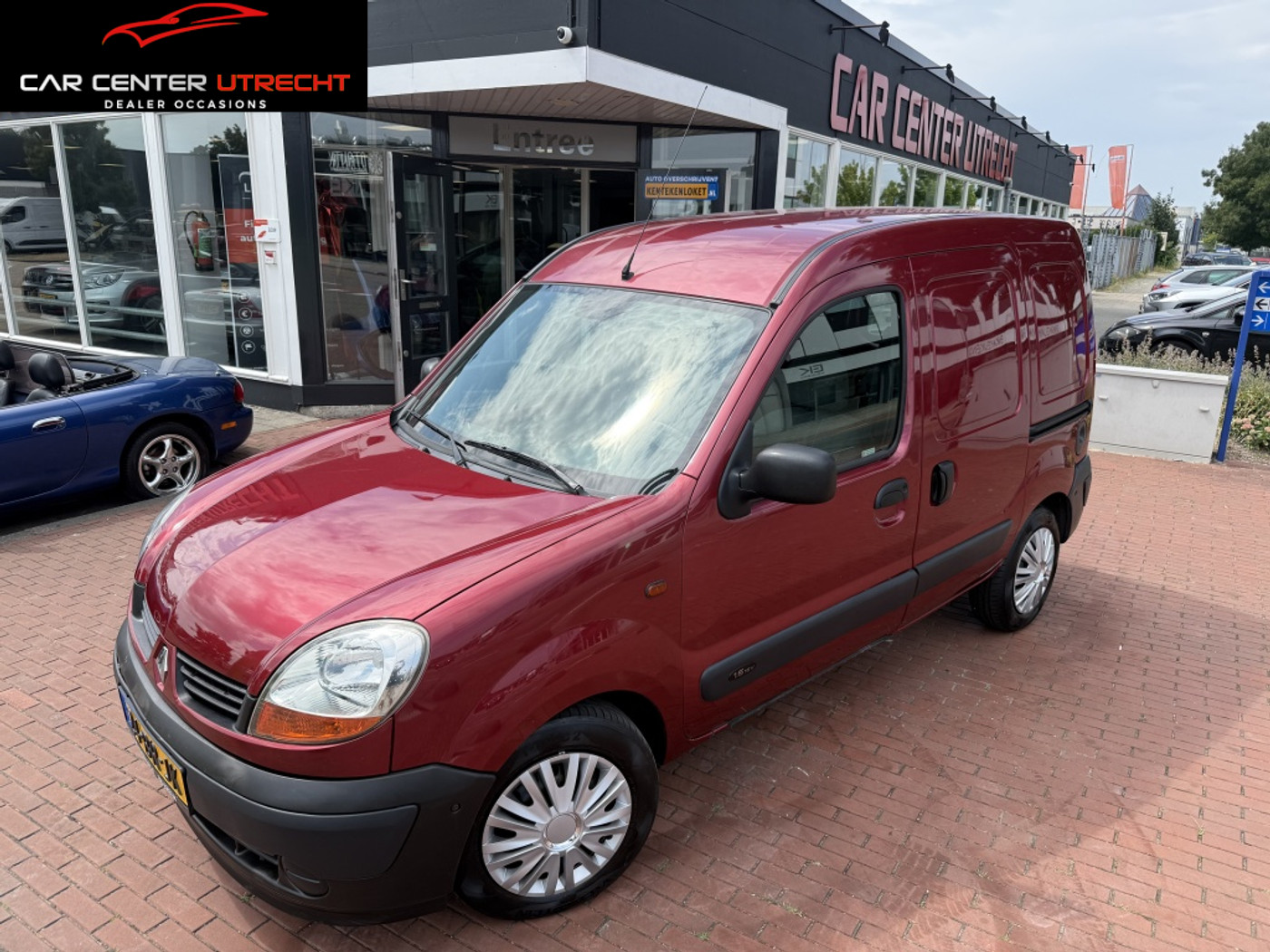 Renault Kangoo 1.6 16v Aut 1.6-16V | mindervalide | handbediening rem/gas | automaat | trekhaak | 2004 - voorkant