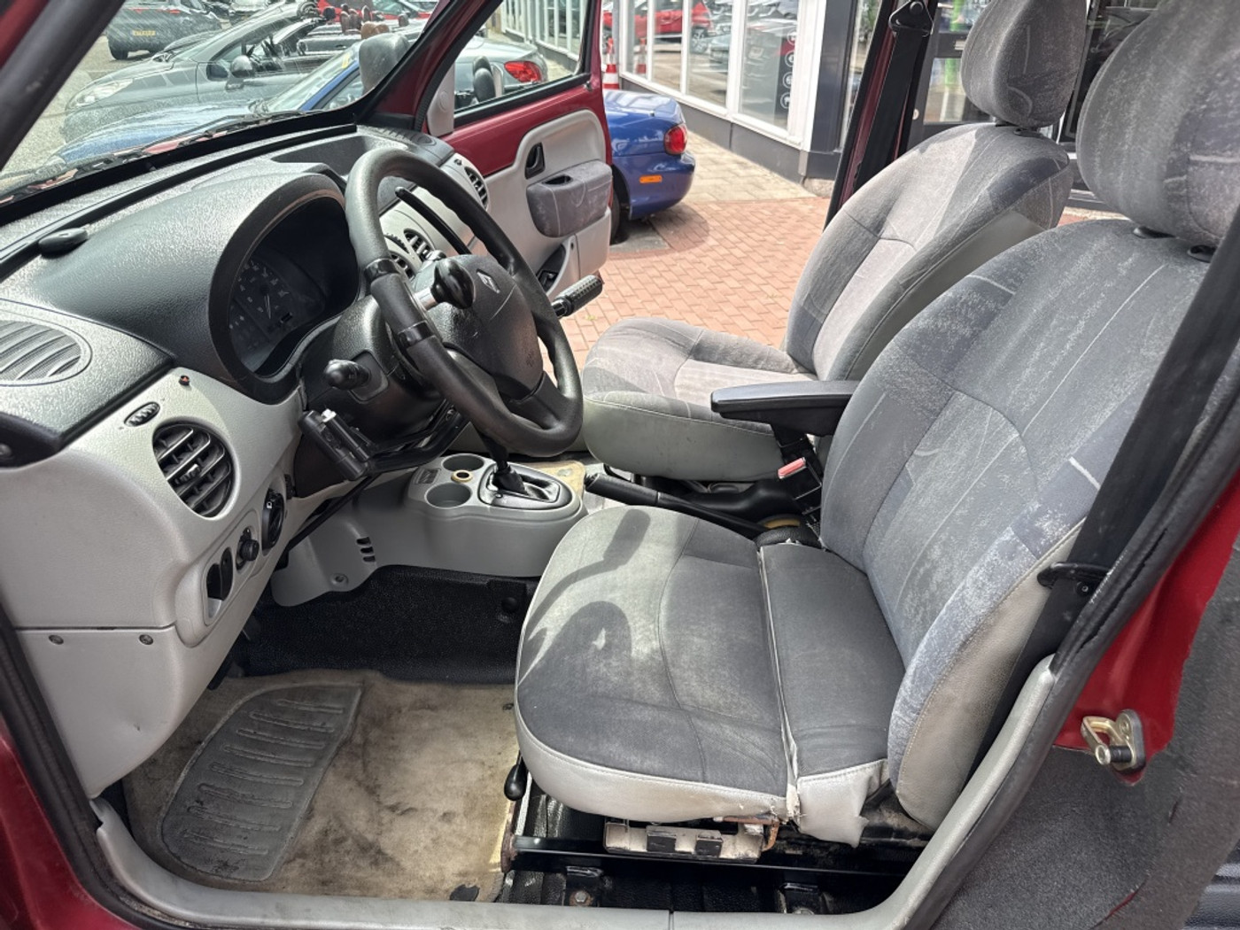 Foto van Renault Kangoo 1.6 16v Aut