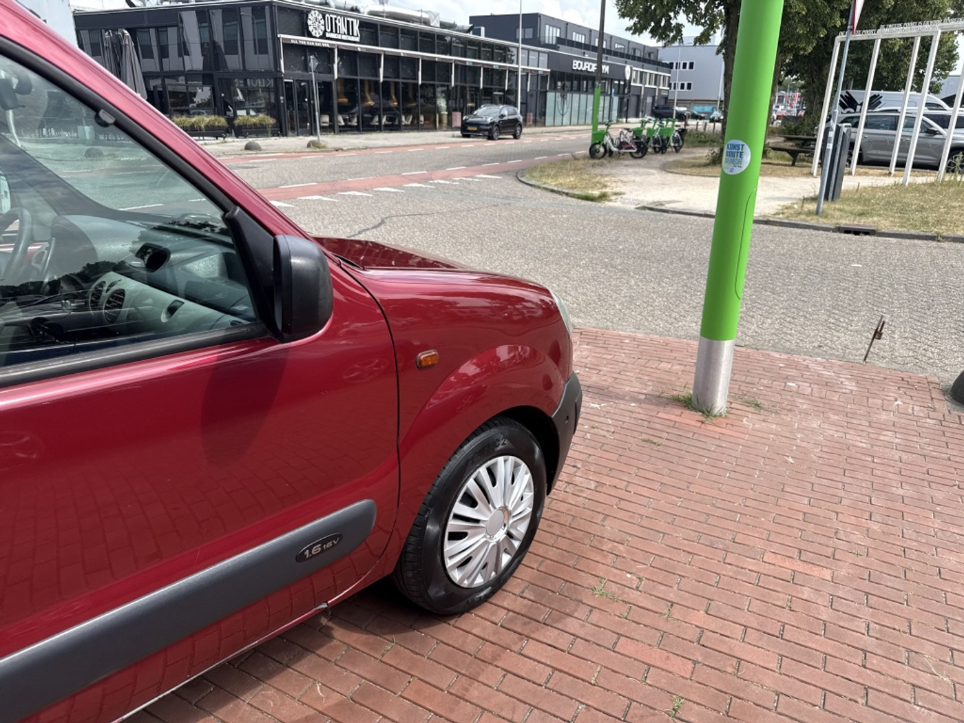 Foto van Renault Kangoo 1.6 16v Aut