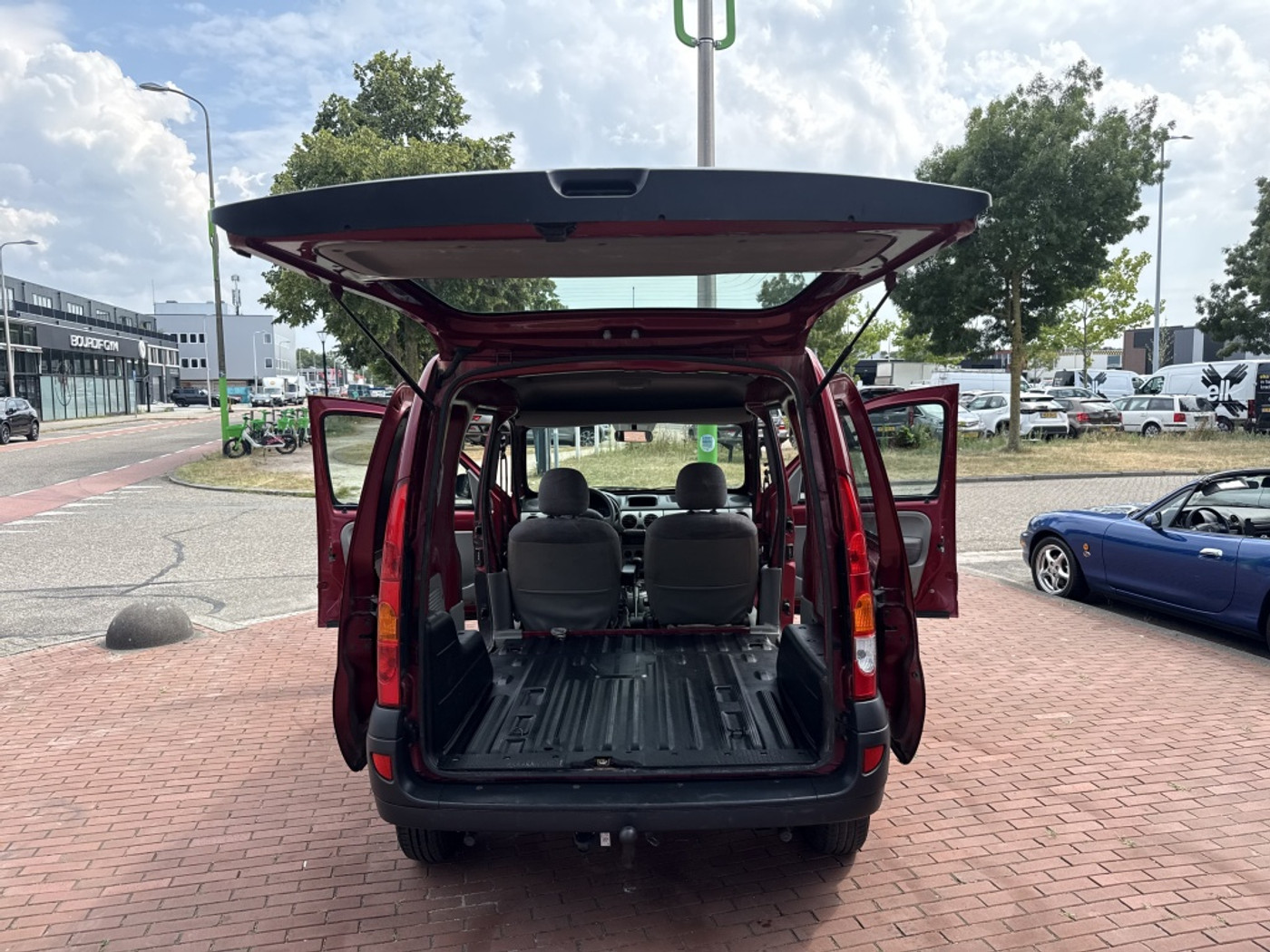 Foto van Renault Kangoo 1.6 16v Aut