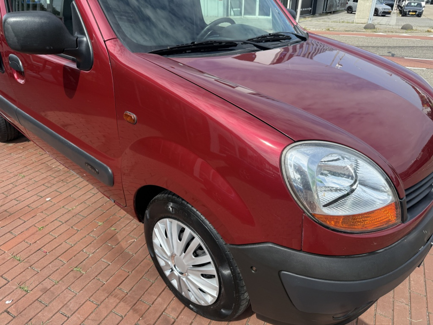 Foto van Renault Kangoo 1.6 16v Aut