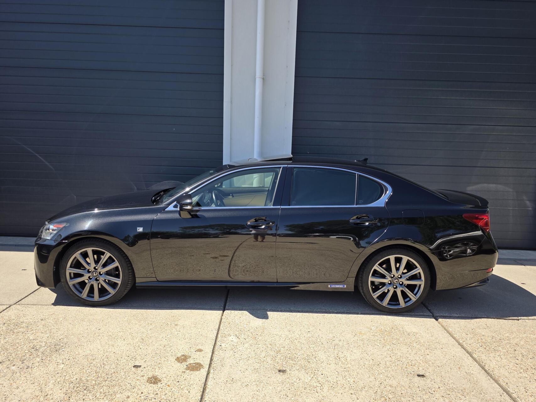 Foto van Lexus Lexus Gs300h