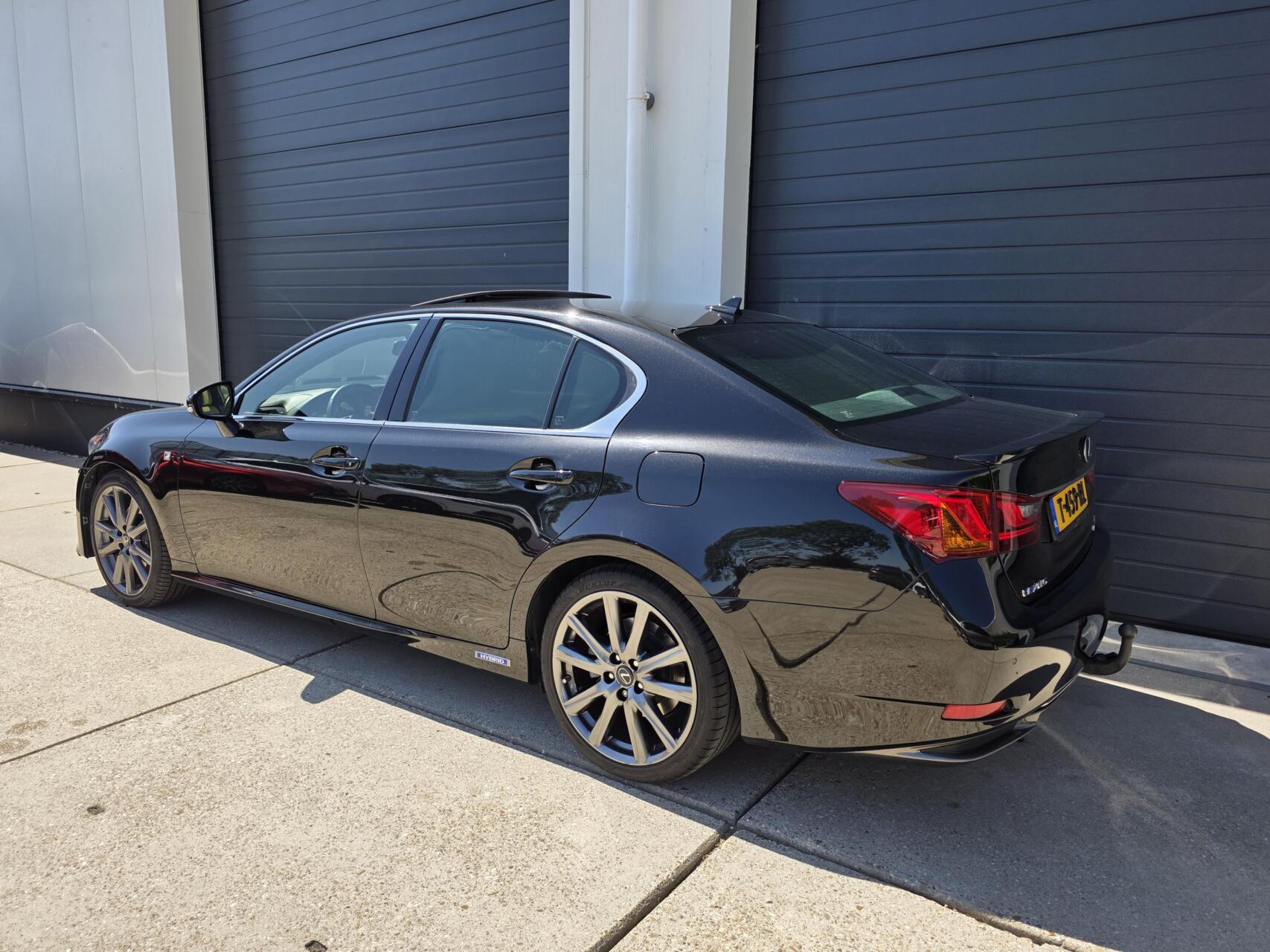 Foto van Lexus Lexus Gs300h