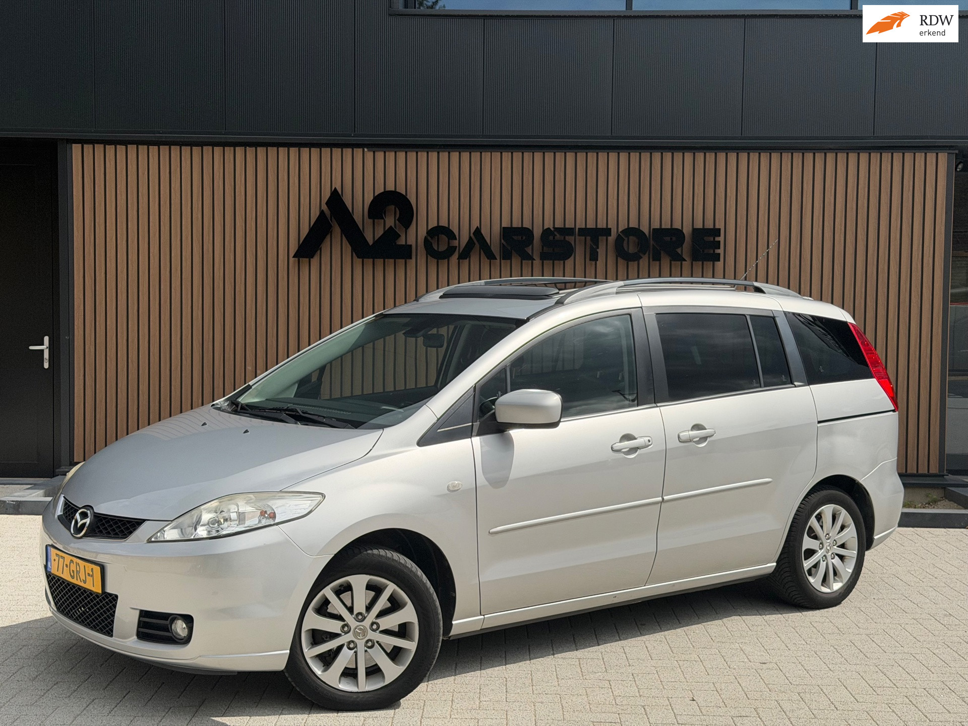 Mazda Mazda 5 1.8 Executive PANORAMA AIRCO APK 7 Persoons! 2008 - voorkant