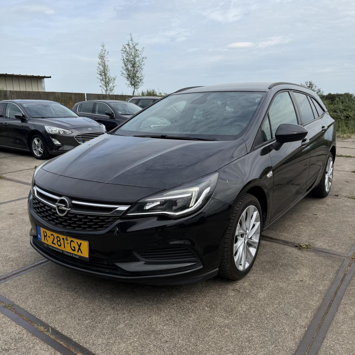 Opel Astra Sports Tourer 1.6 CDTI Online Ed Automaat 2018 2018 - voorkant