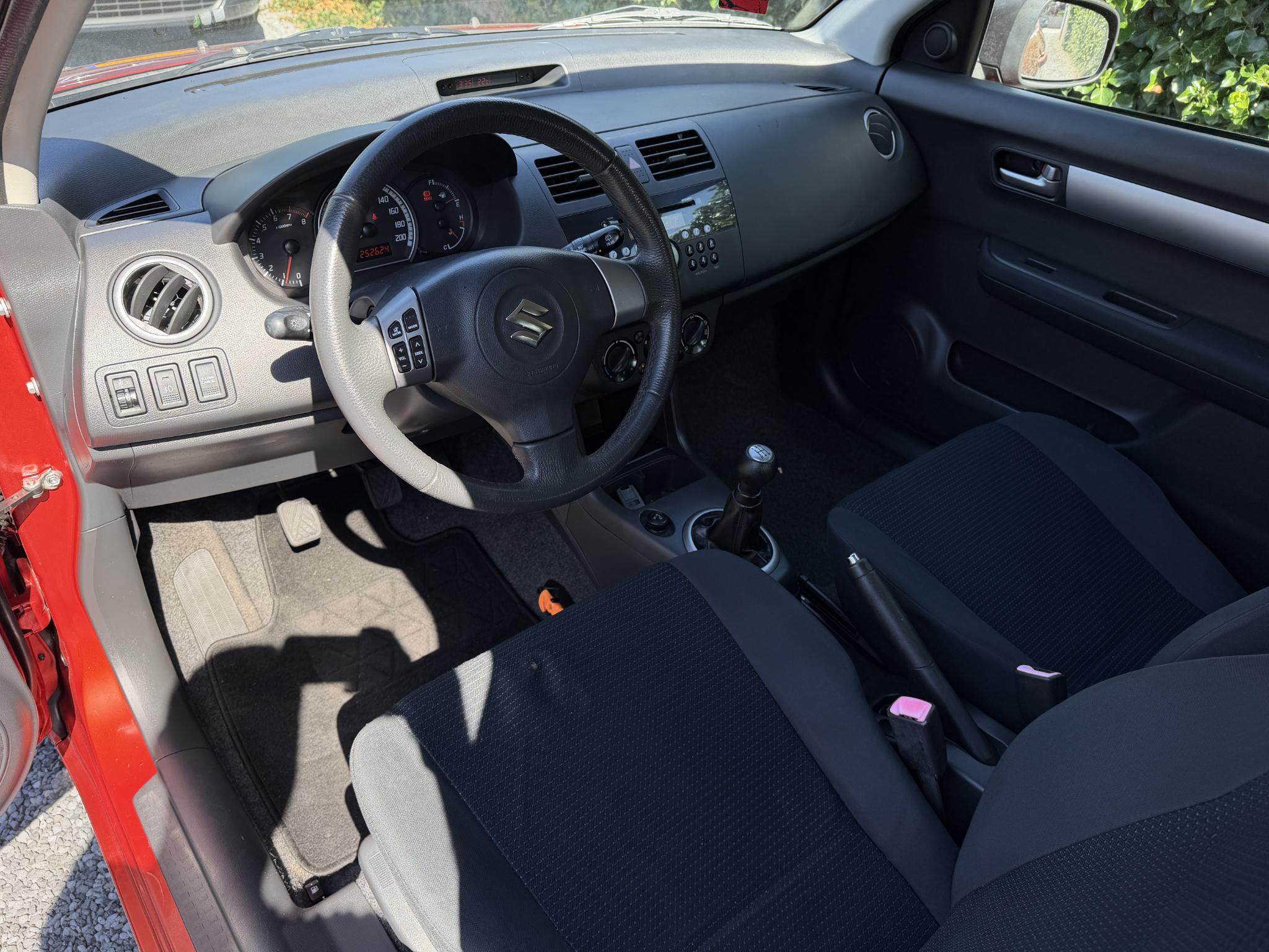 Foto van Suzuki Swift