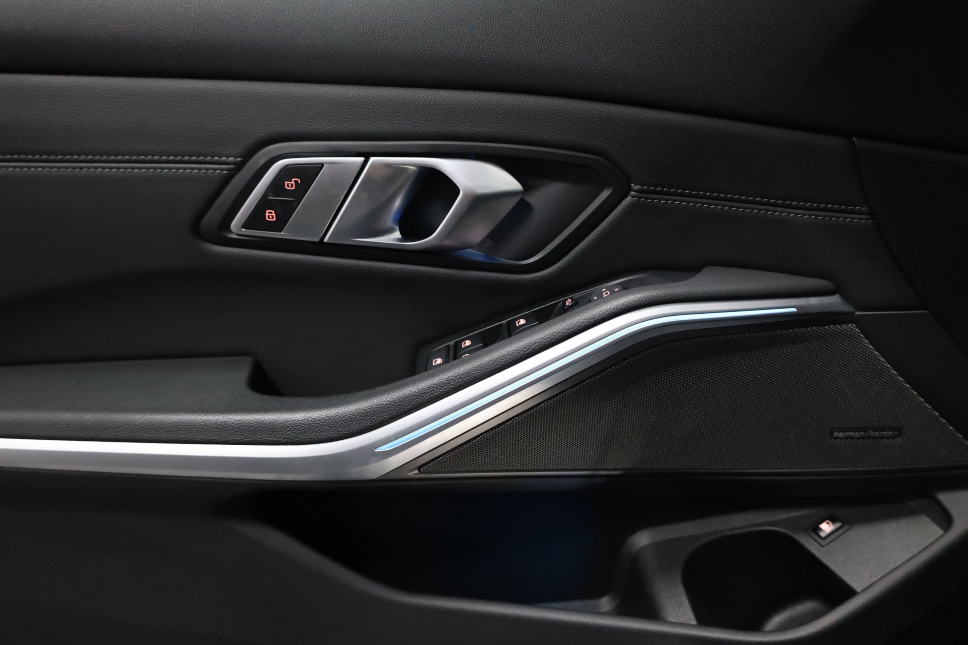 Foto van BMW 330e
