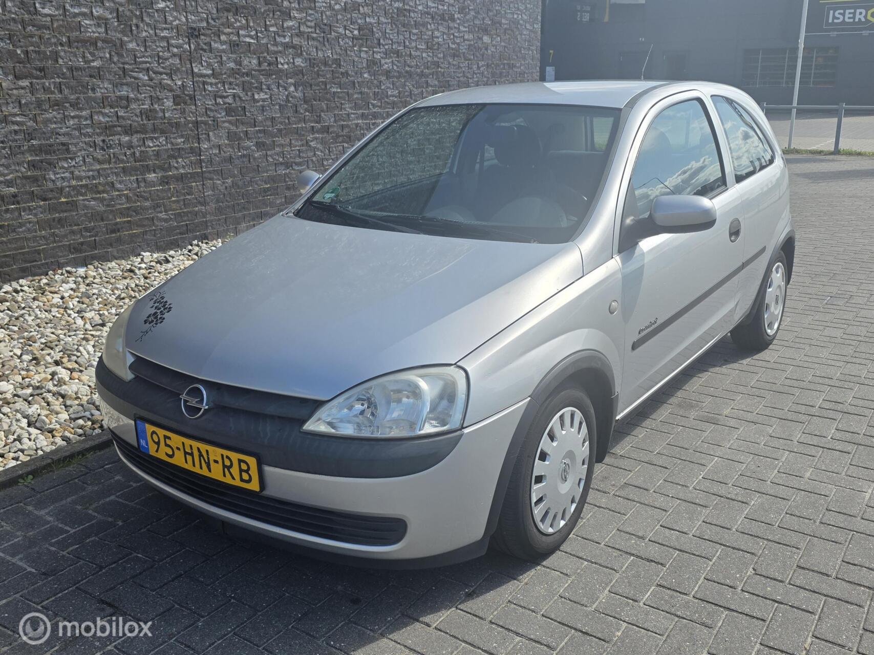 Opel Corsa-c 1.2-16V Comfort Easytronic - Automaat - Nw apk! 2001 - voorkant