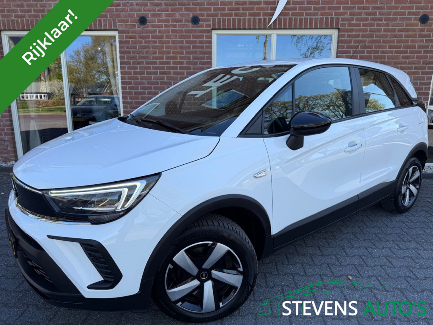 Opel Corssland 1.2 Turbo Business Edition 2021 - voorkant