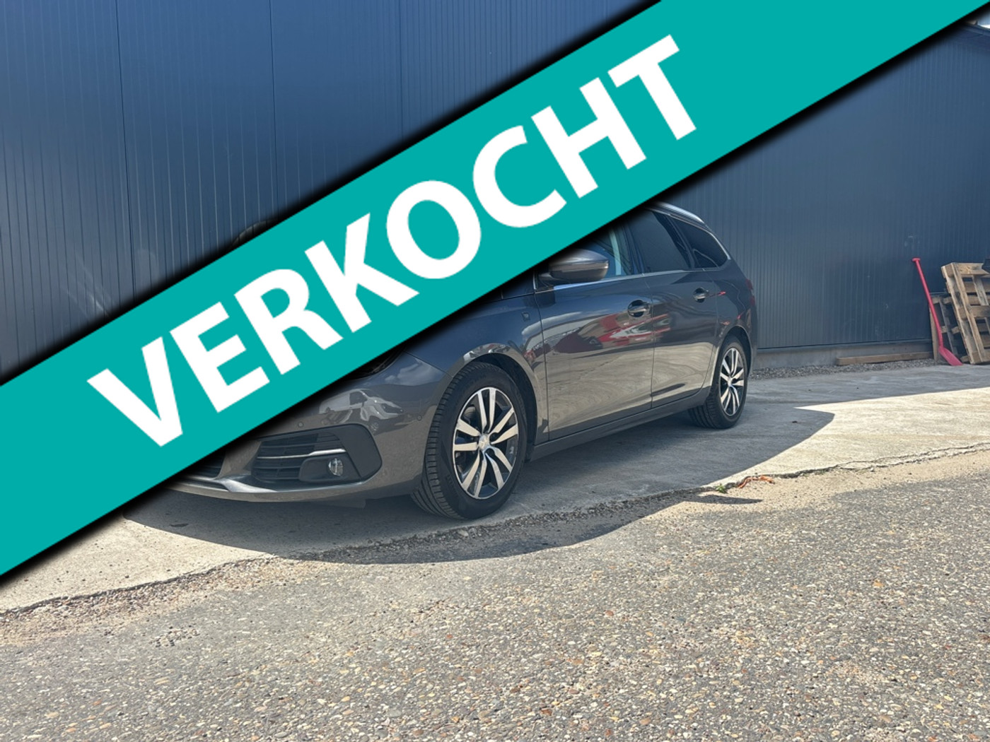 Peugeot 308 SW 1.2 PureTech Tech Edition 2019 - voorkant