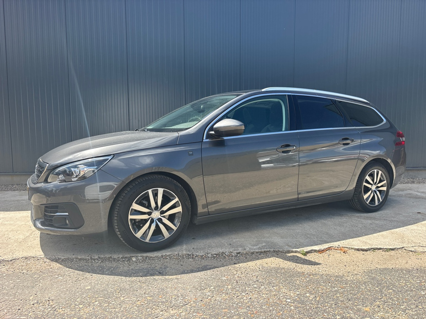 Foto van Peugeot 308 SW