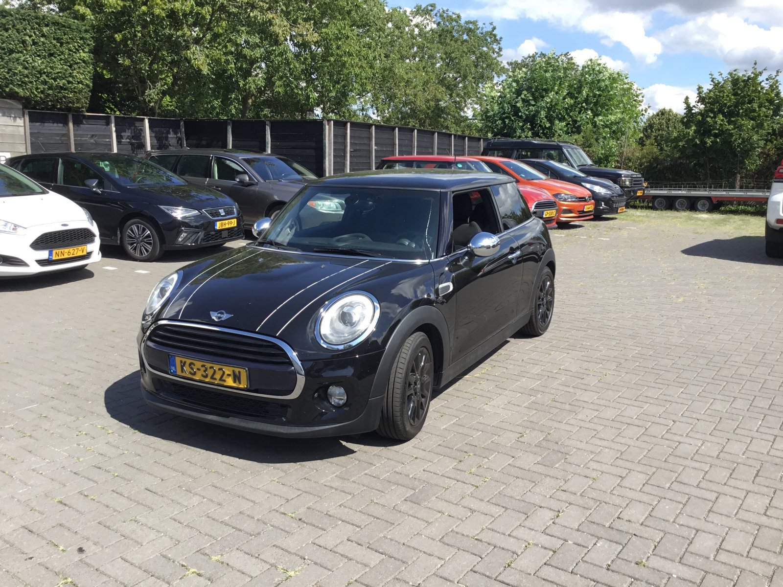 Mini 3-deurs 1.5 Cooper Chili 2016 - voorkant