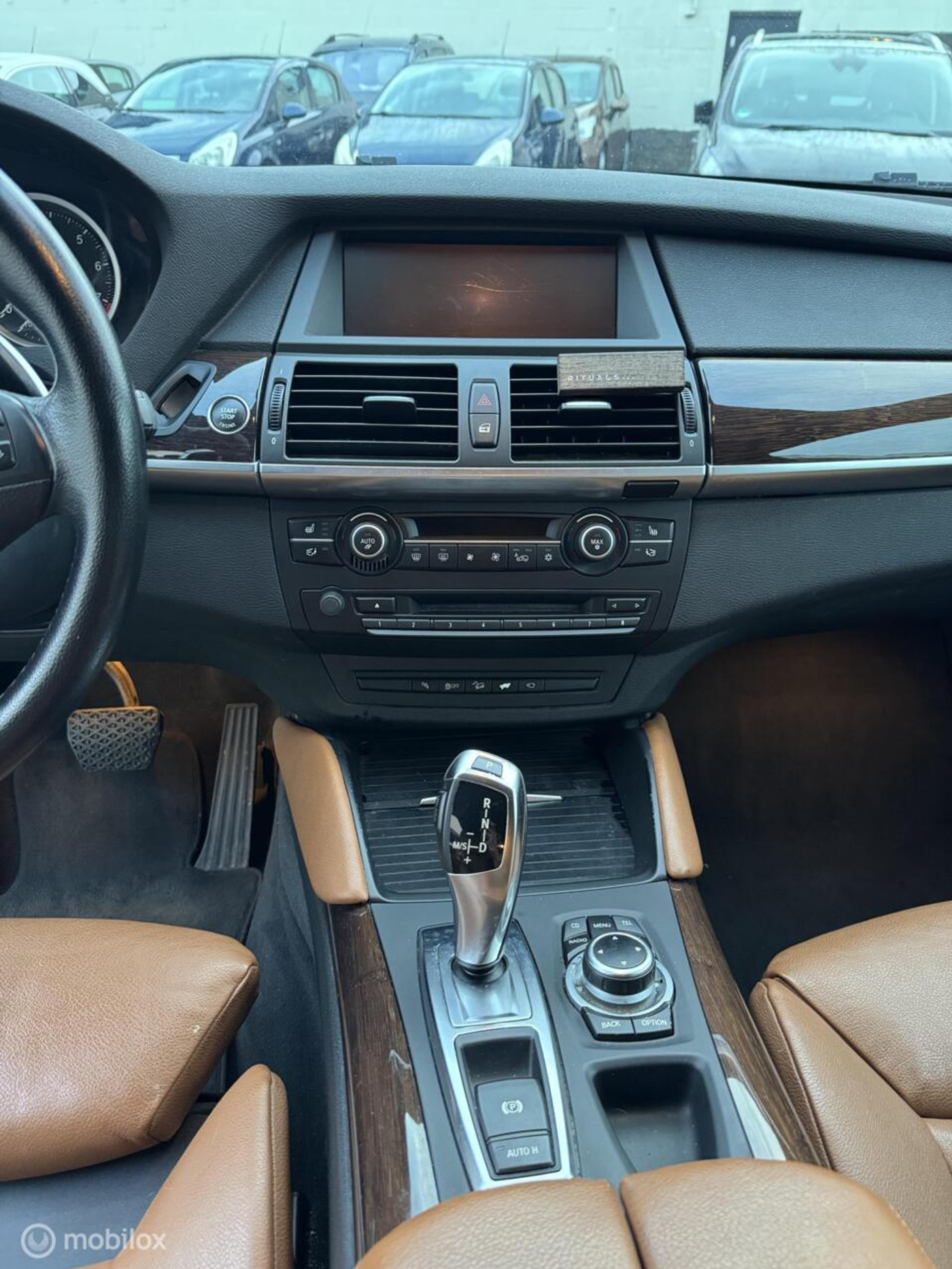 Foto van BMW X6 Xdrive50i